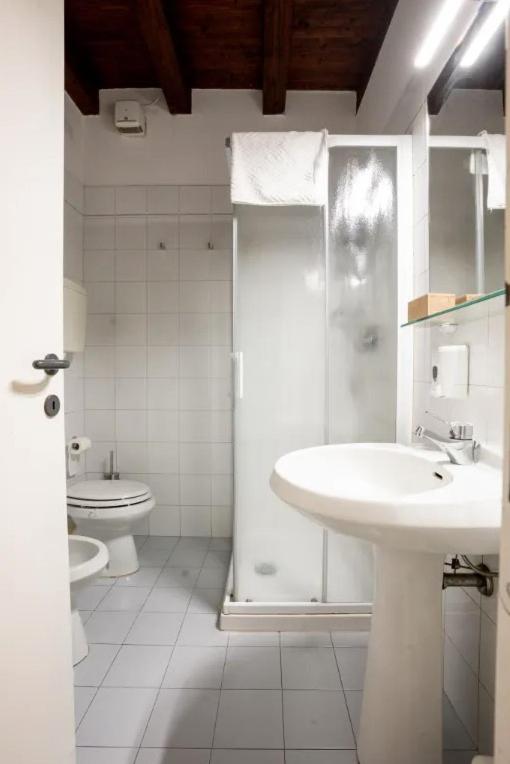 Standard Apartment - Photo 14