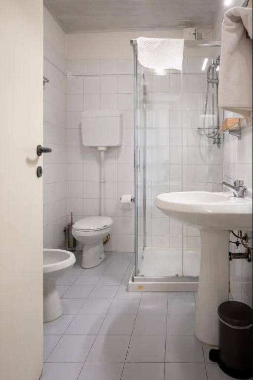 Apartment - Photo 2