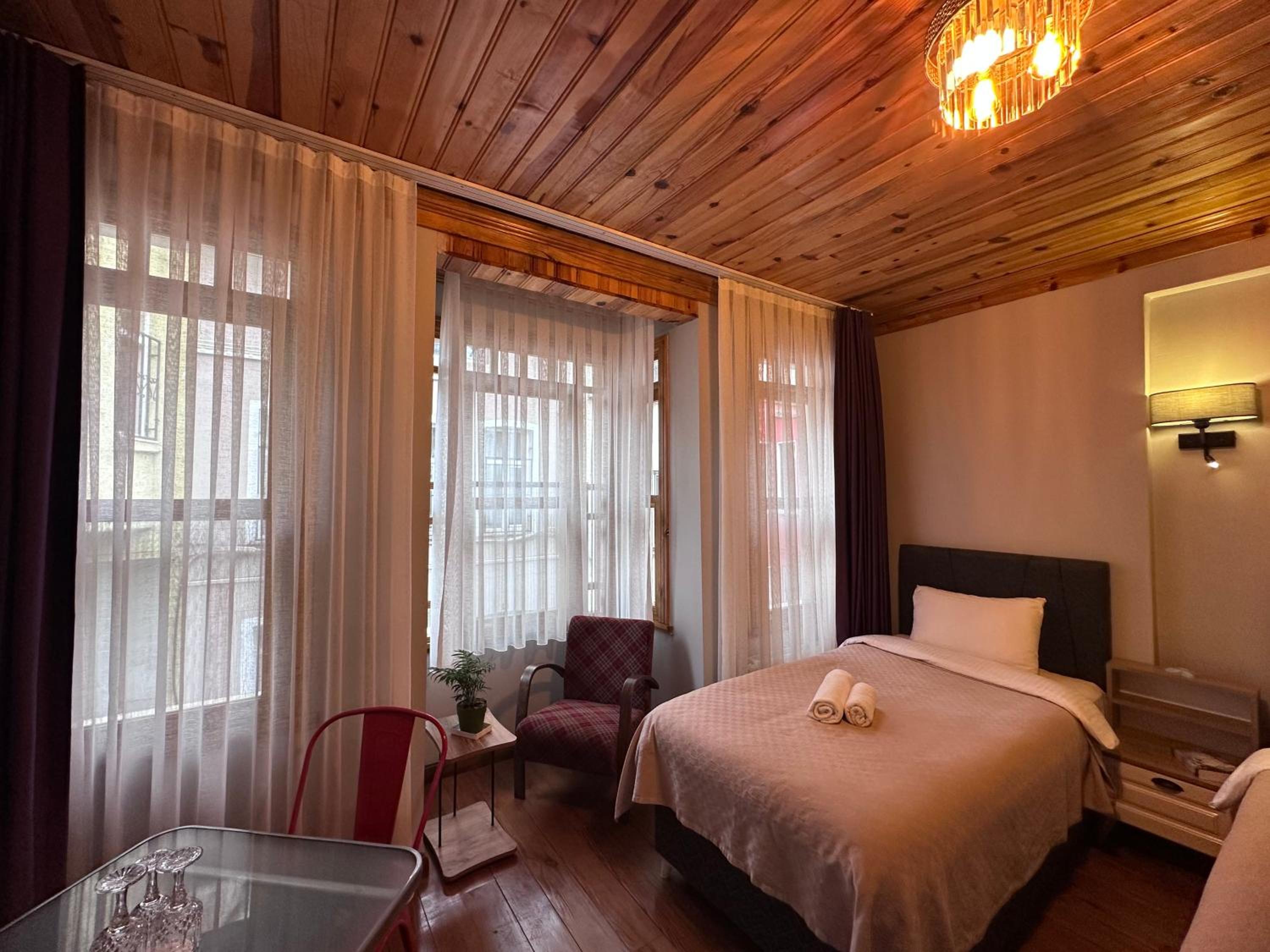 Standard Triple Room photo 1