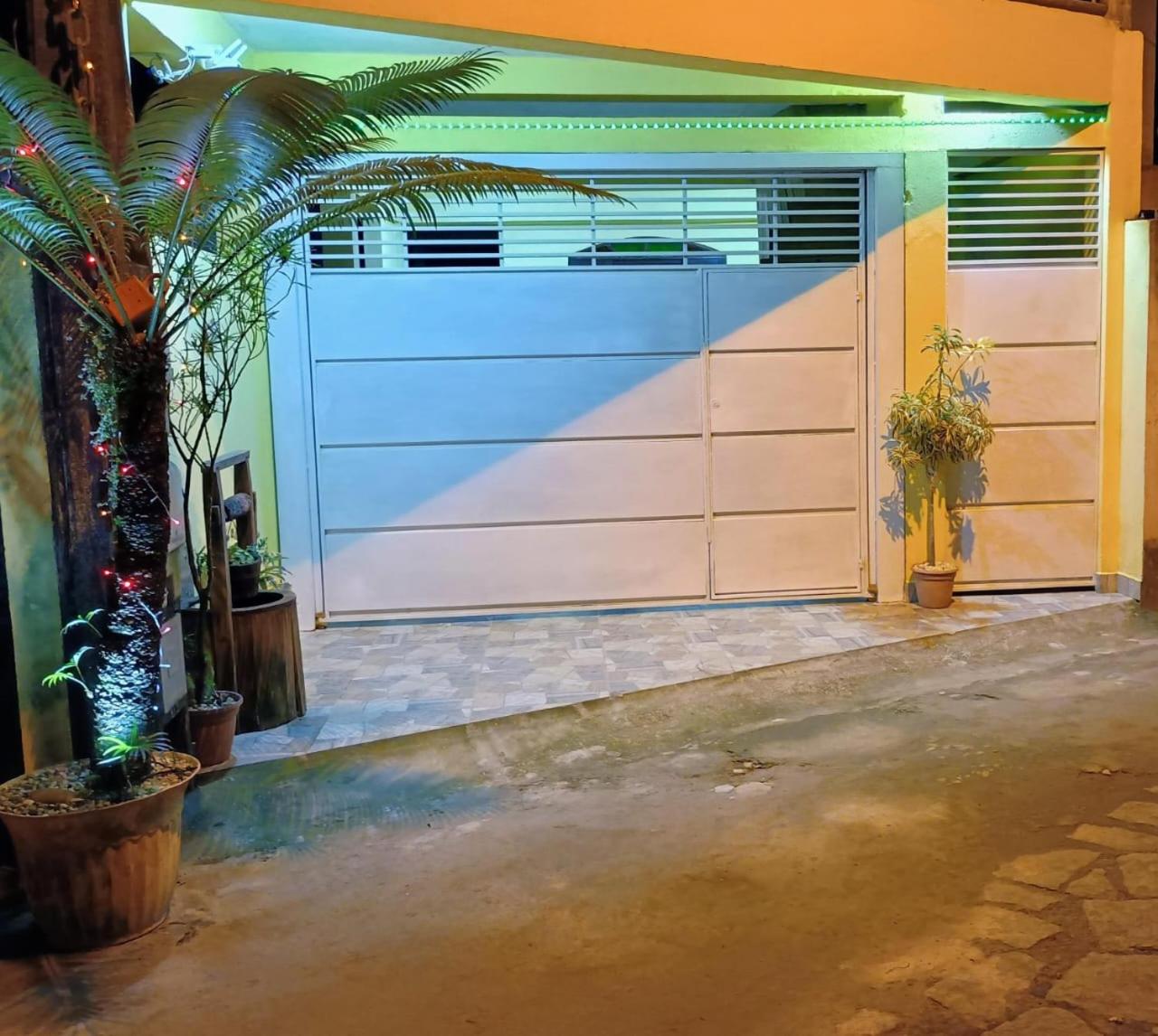 Apartment with Terrace - Photo 14