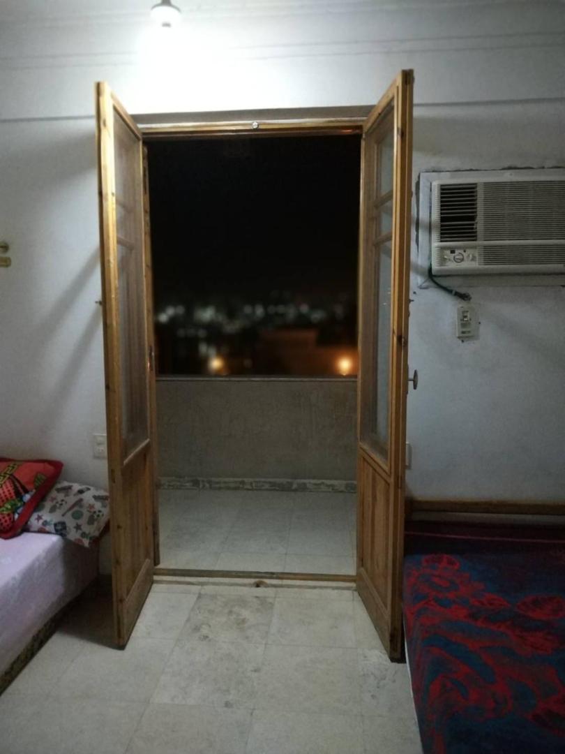 Twin Room with Private Bathroom - Photo 8