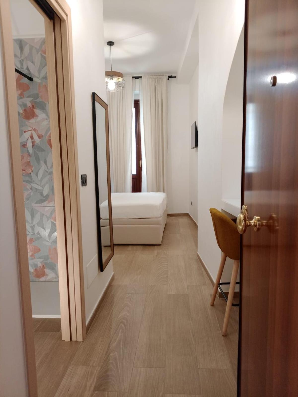 Double Room with Balcony photo 1