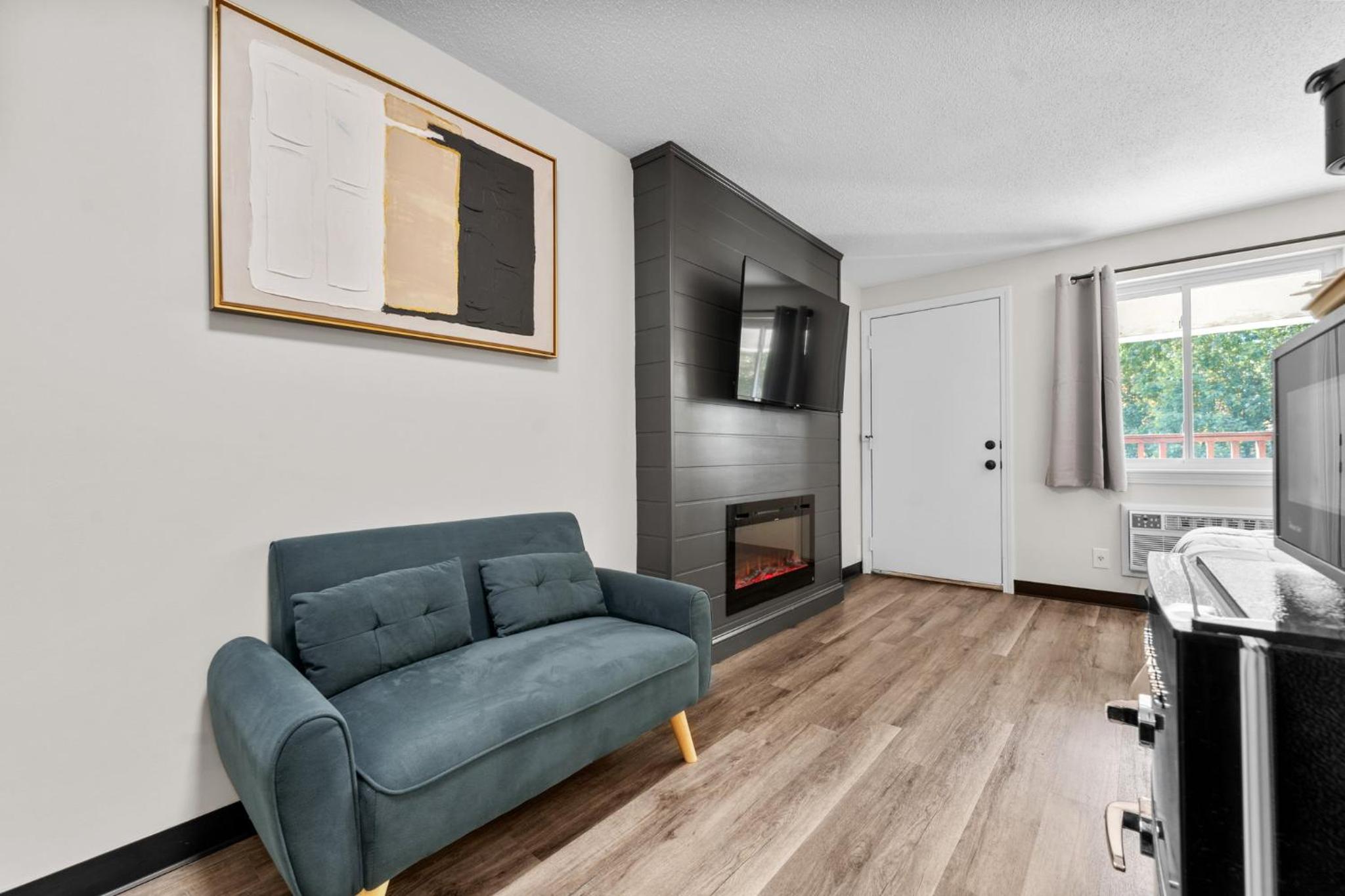 Deluxe Double Room photo 3