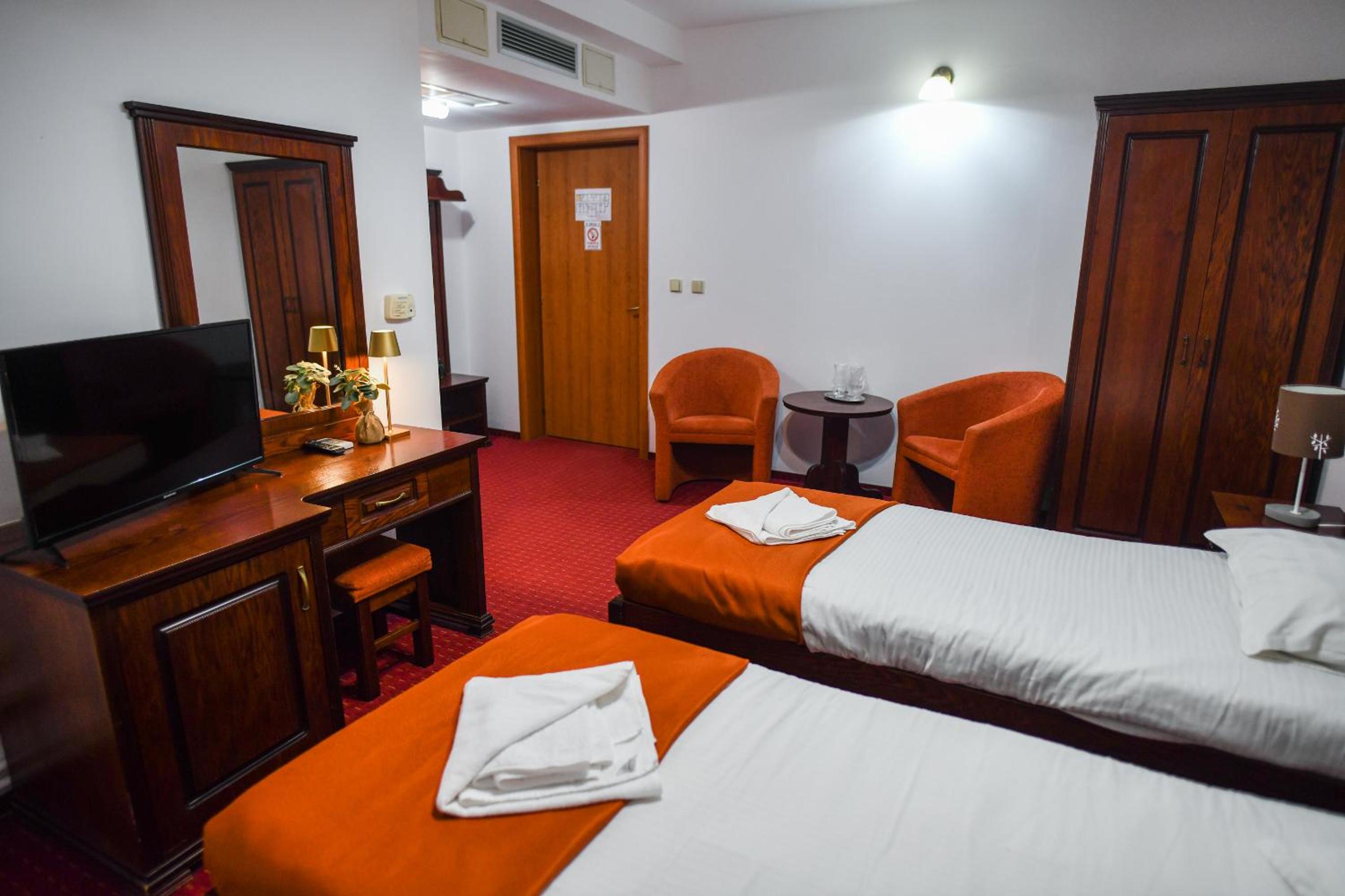 Twin Room photo 2