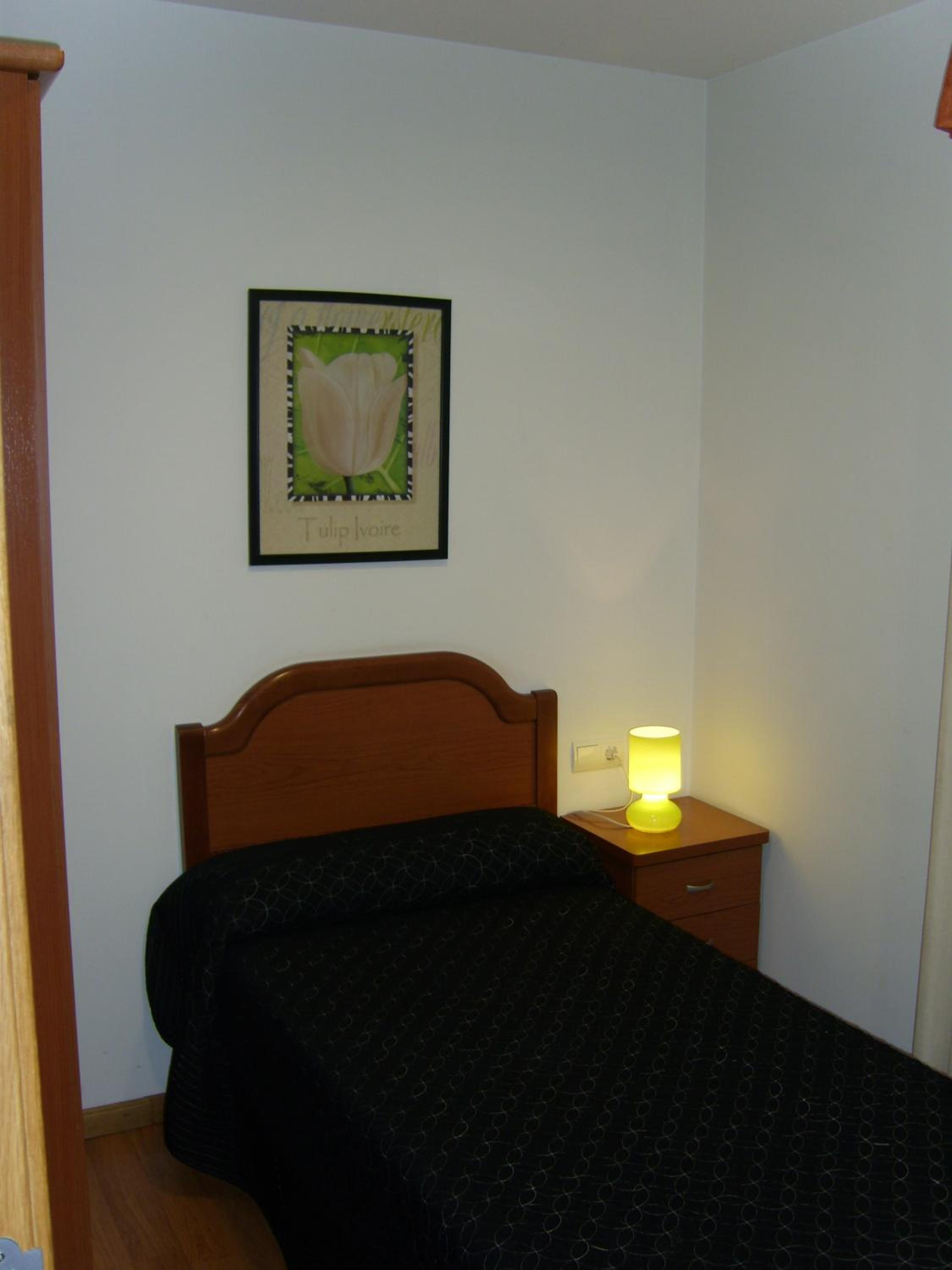 Single Room photo 3