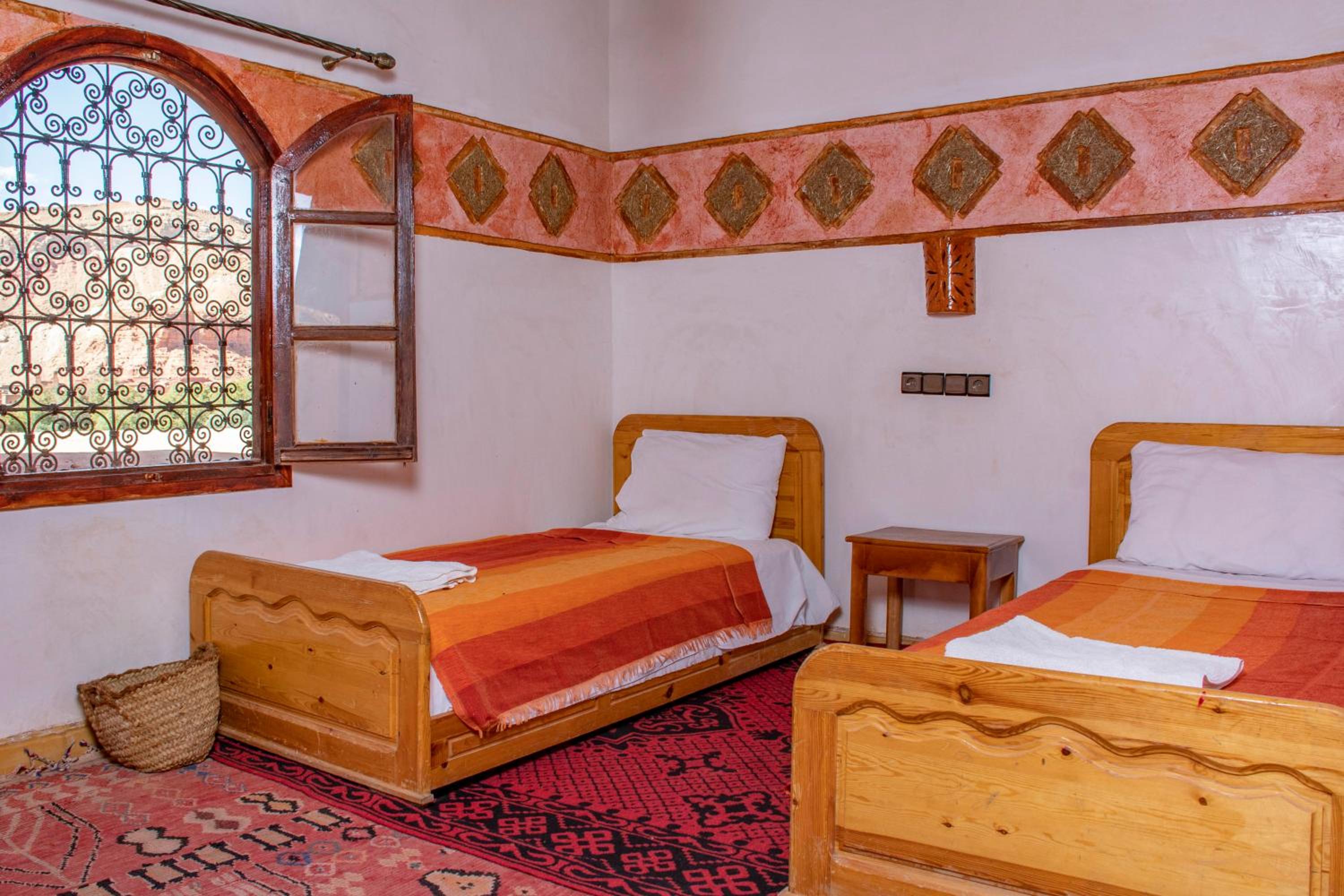 Double or Twin Room - Photo 6