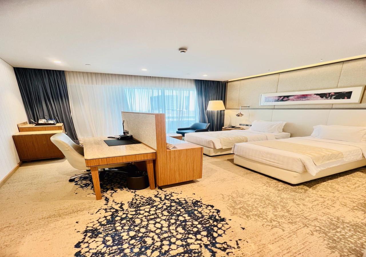 Deluxe Twin Room - Photo 2