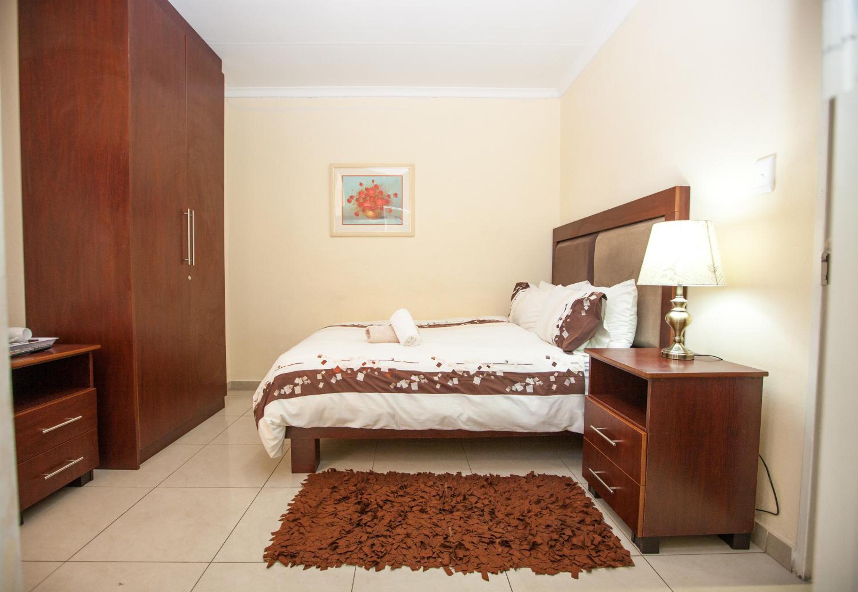Standard Double Room with Fan photo 3