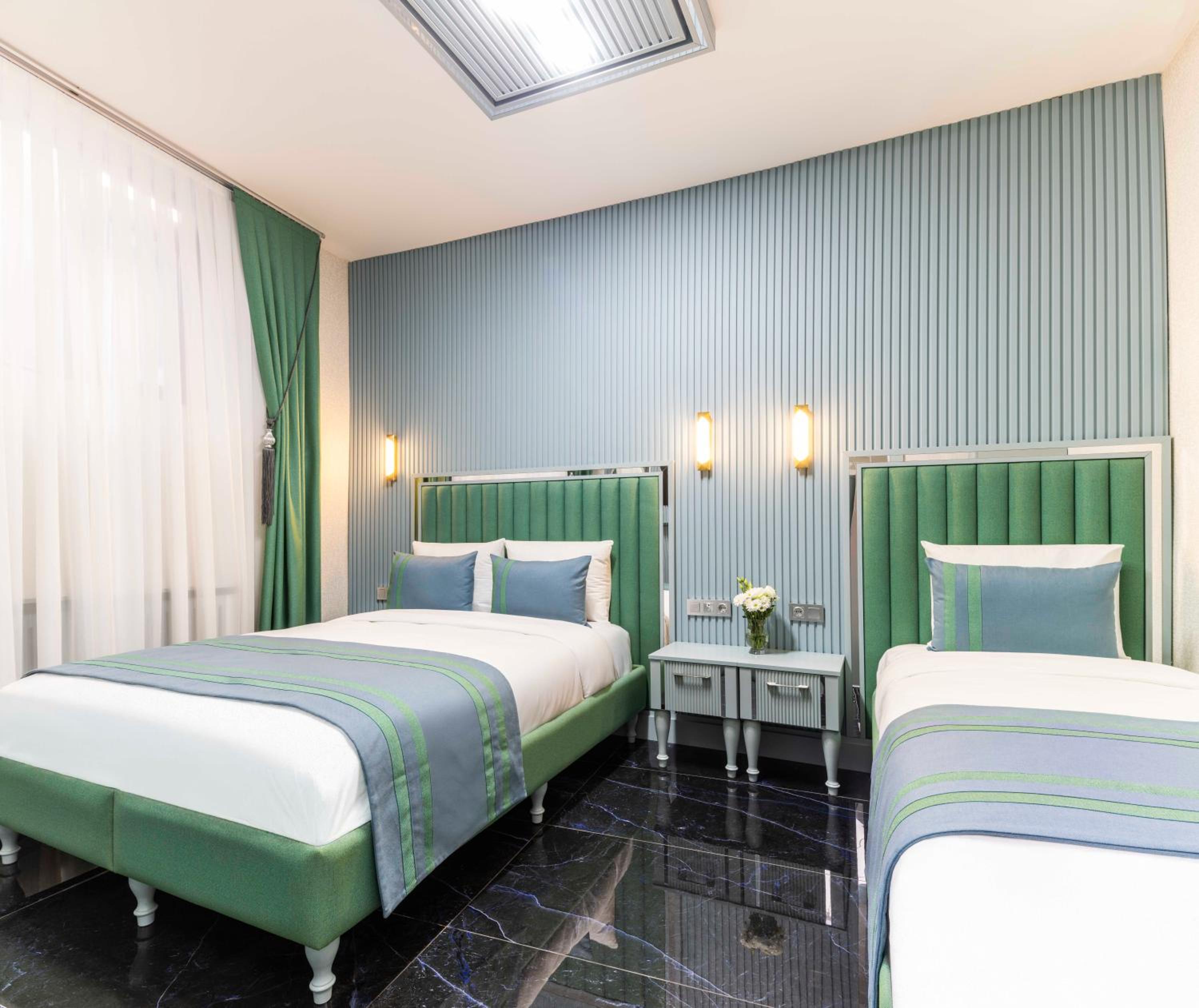 Deluxe Triple Room photo 1