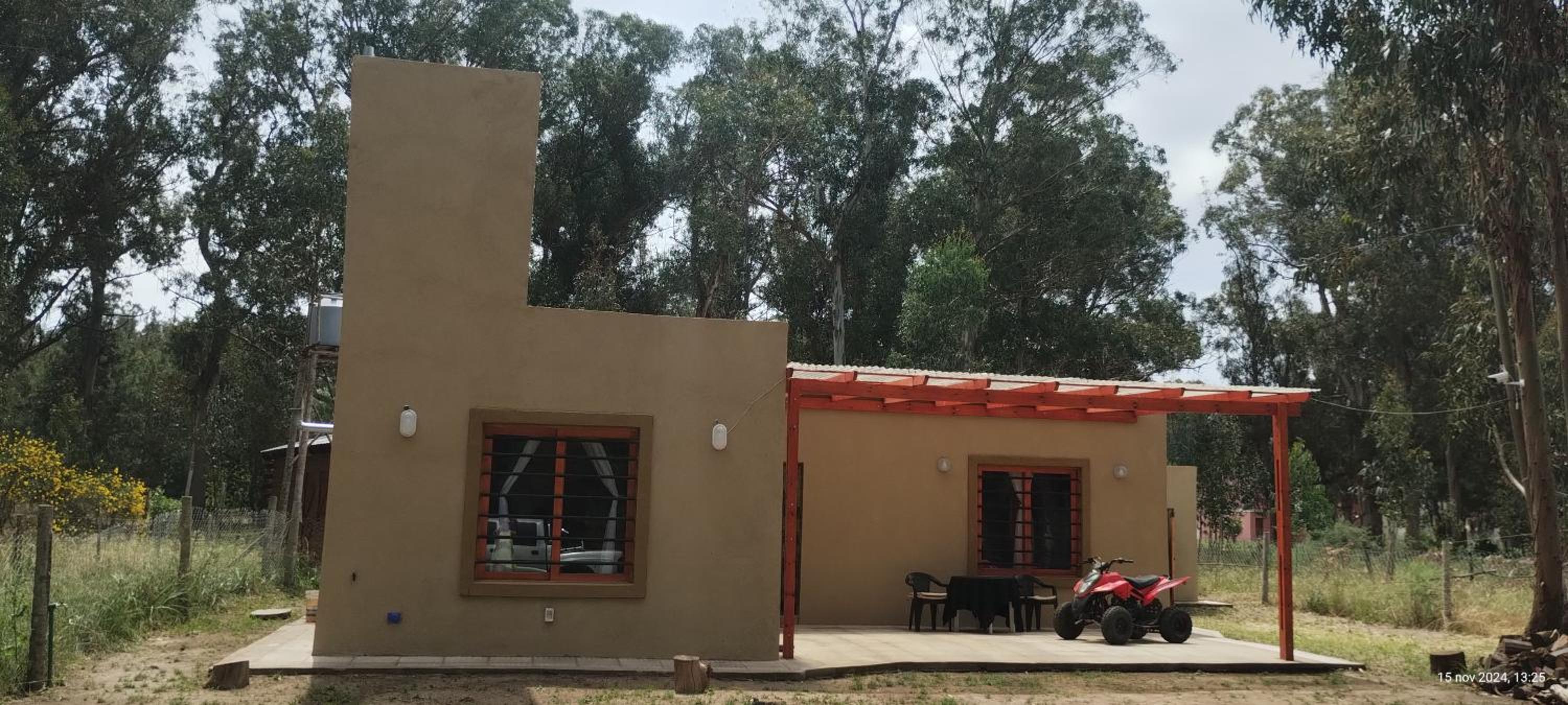 Two-Bedroom House photo 2