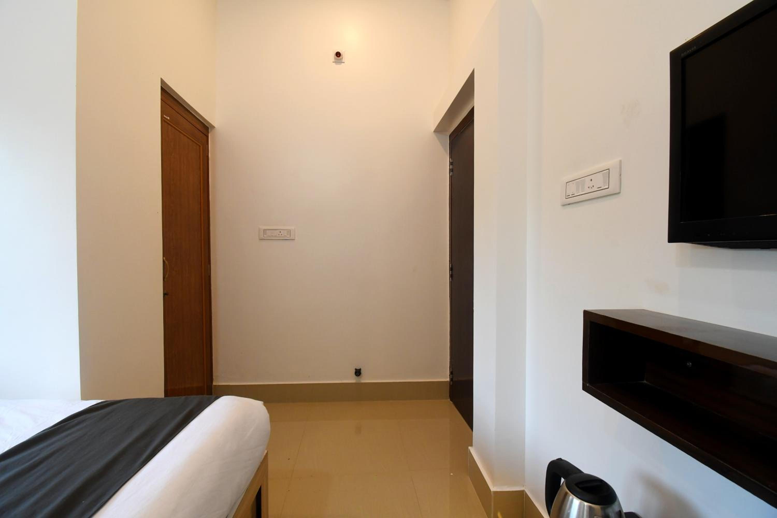 Deluxe Single Room - Photo 3