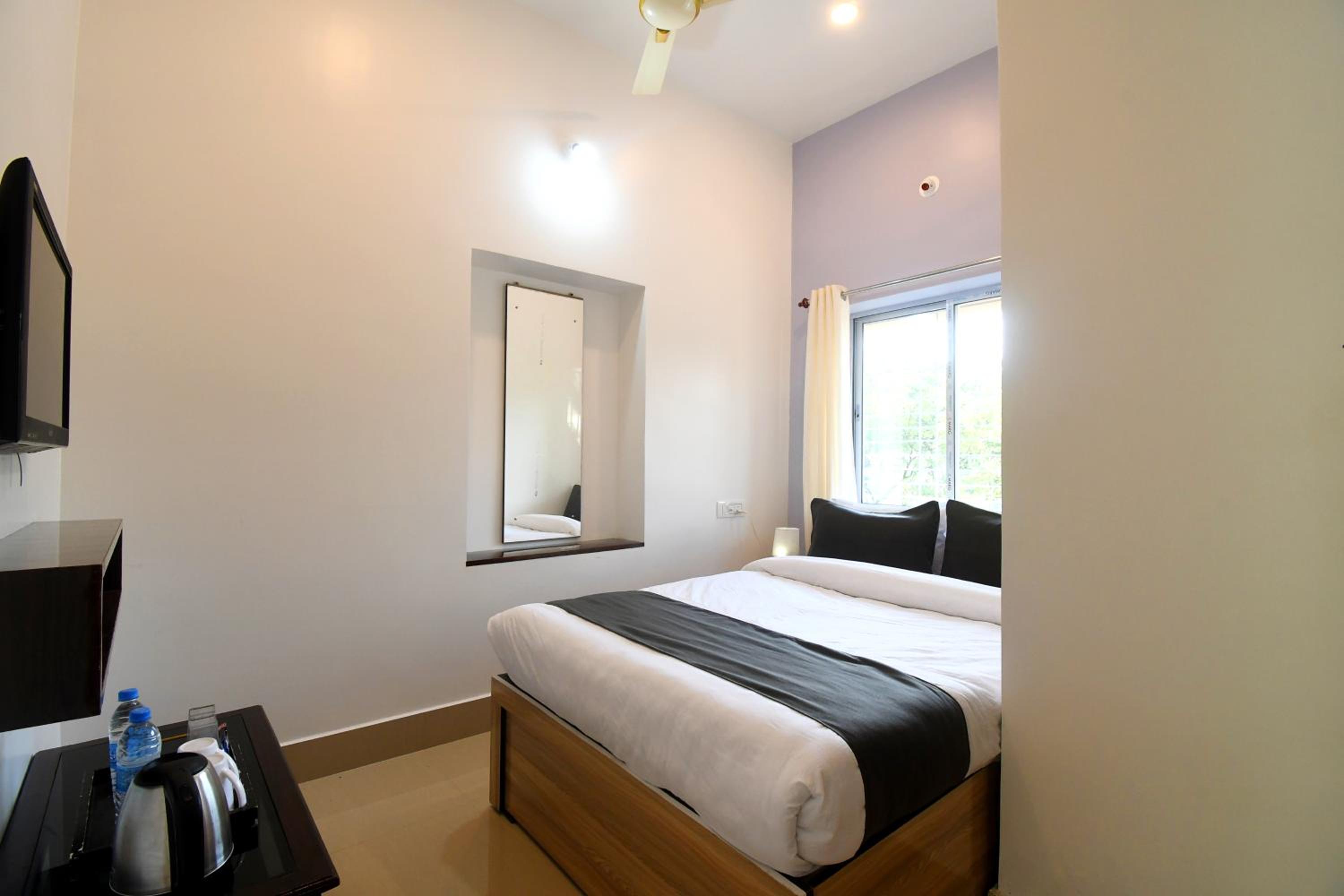 Deluxe Single Room - Photo 4