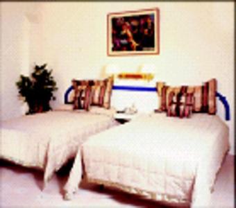 Classic Quadruple Room