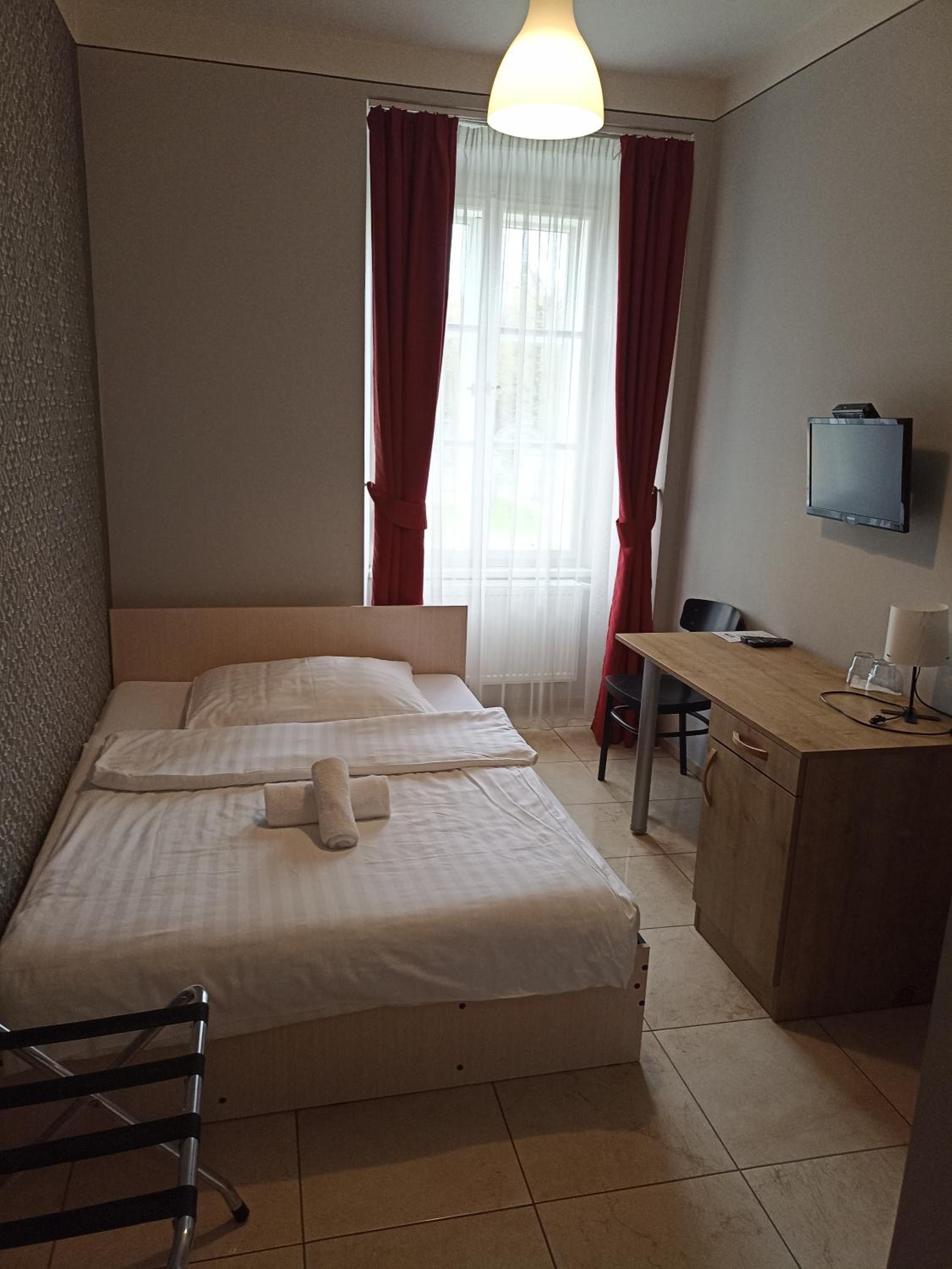 Economy Double Room