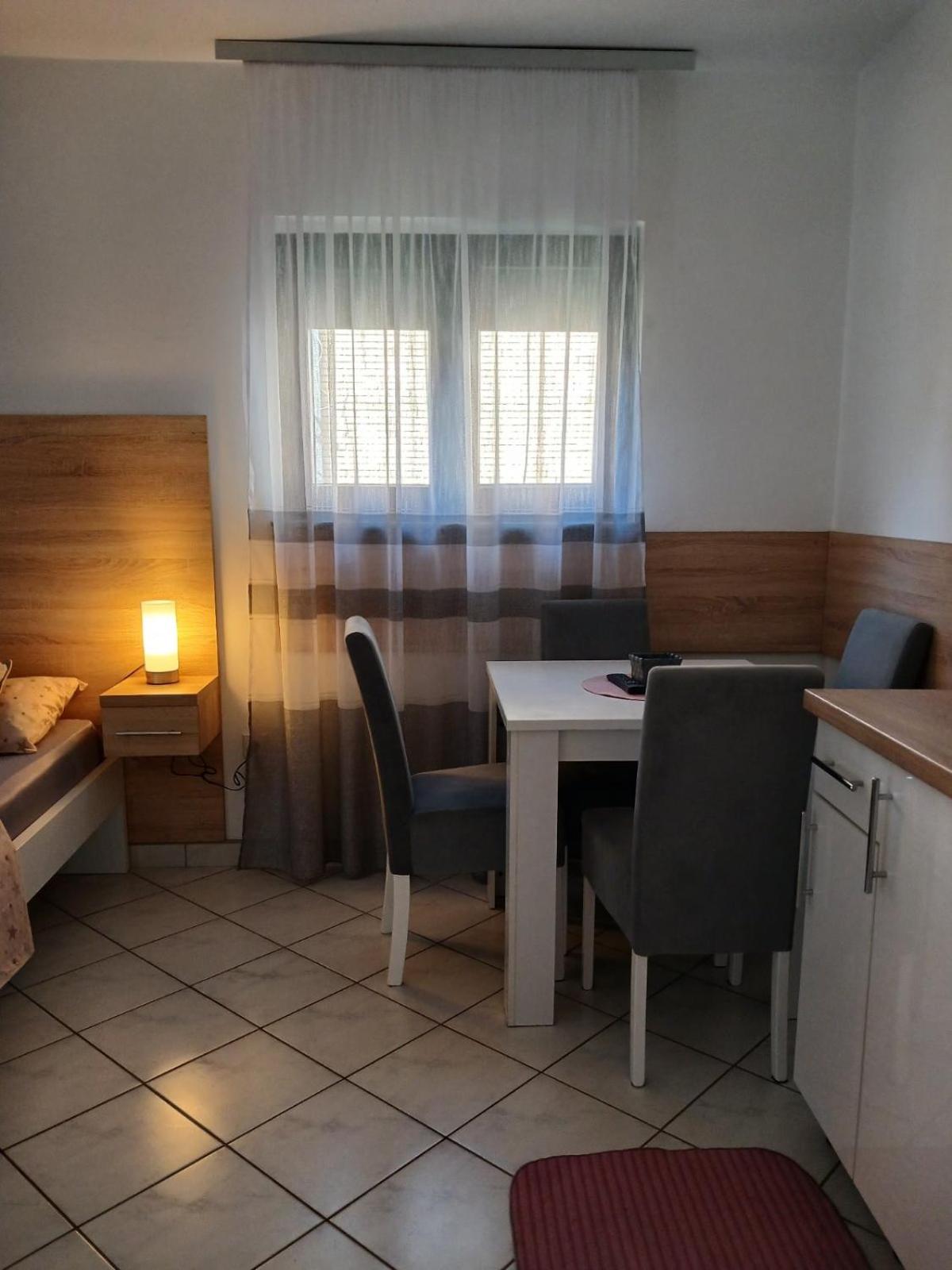 Studio Apartment photo 1