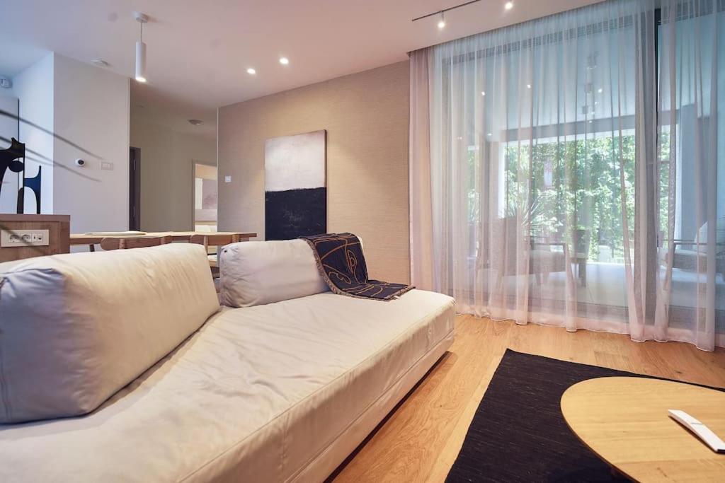 Two-Bedroom Deluxe Apartment