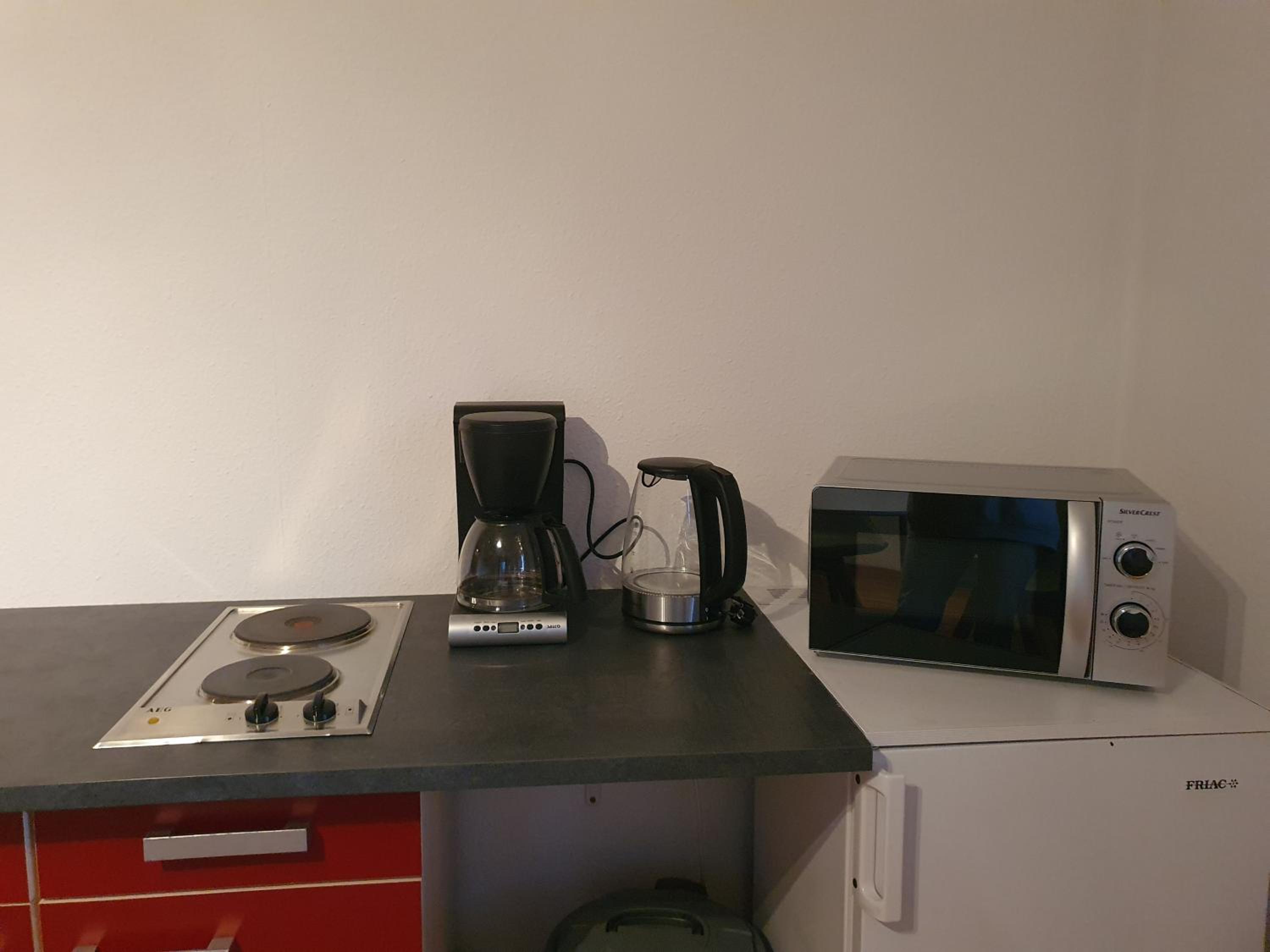 One-Bedroom Apartment photo 2