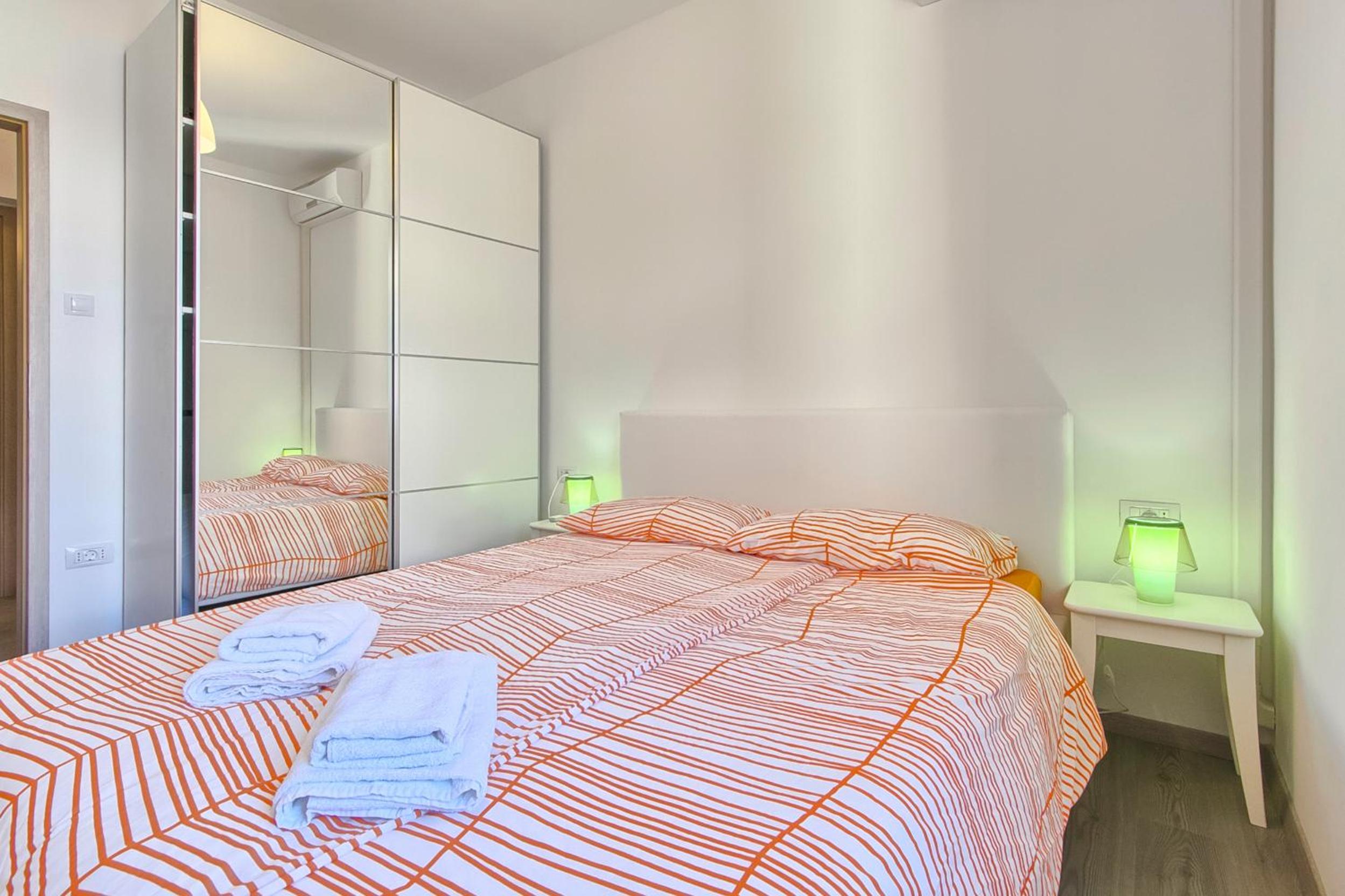 Three-Bedroom Apartment - Photo 8