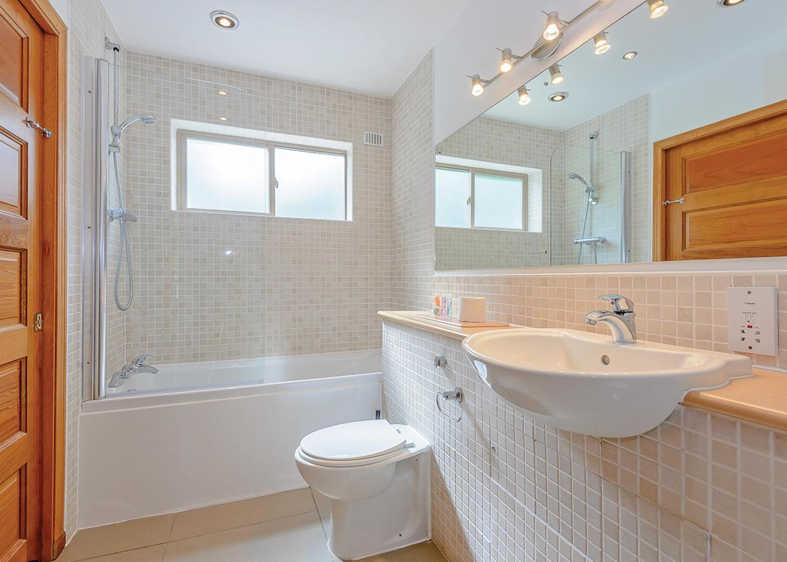 Holiday Home 5 photo 3