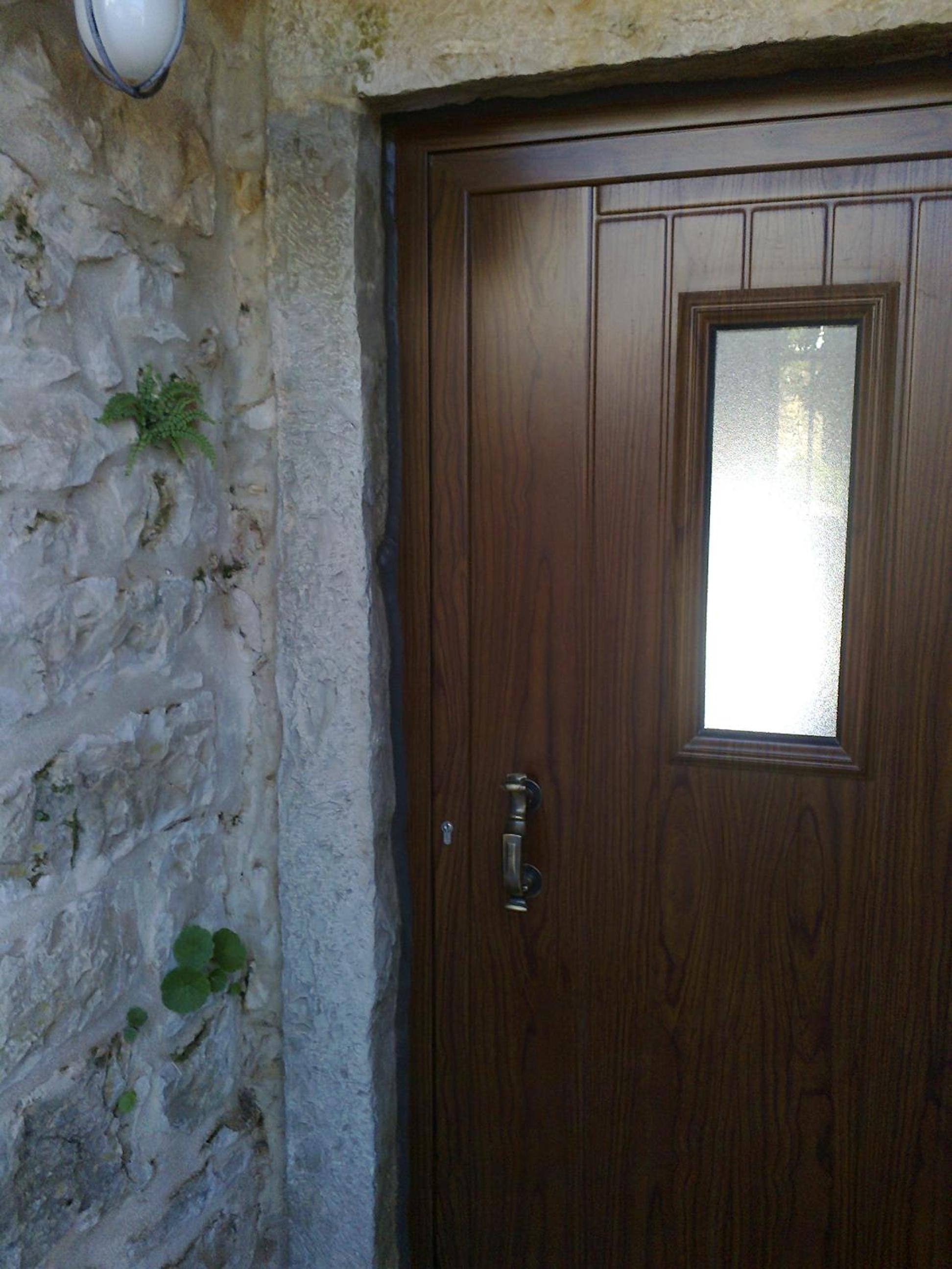 Two-Bedroom House - Photo 13