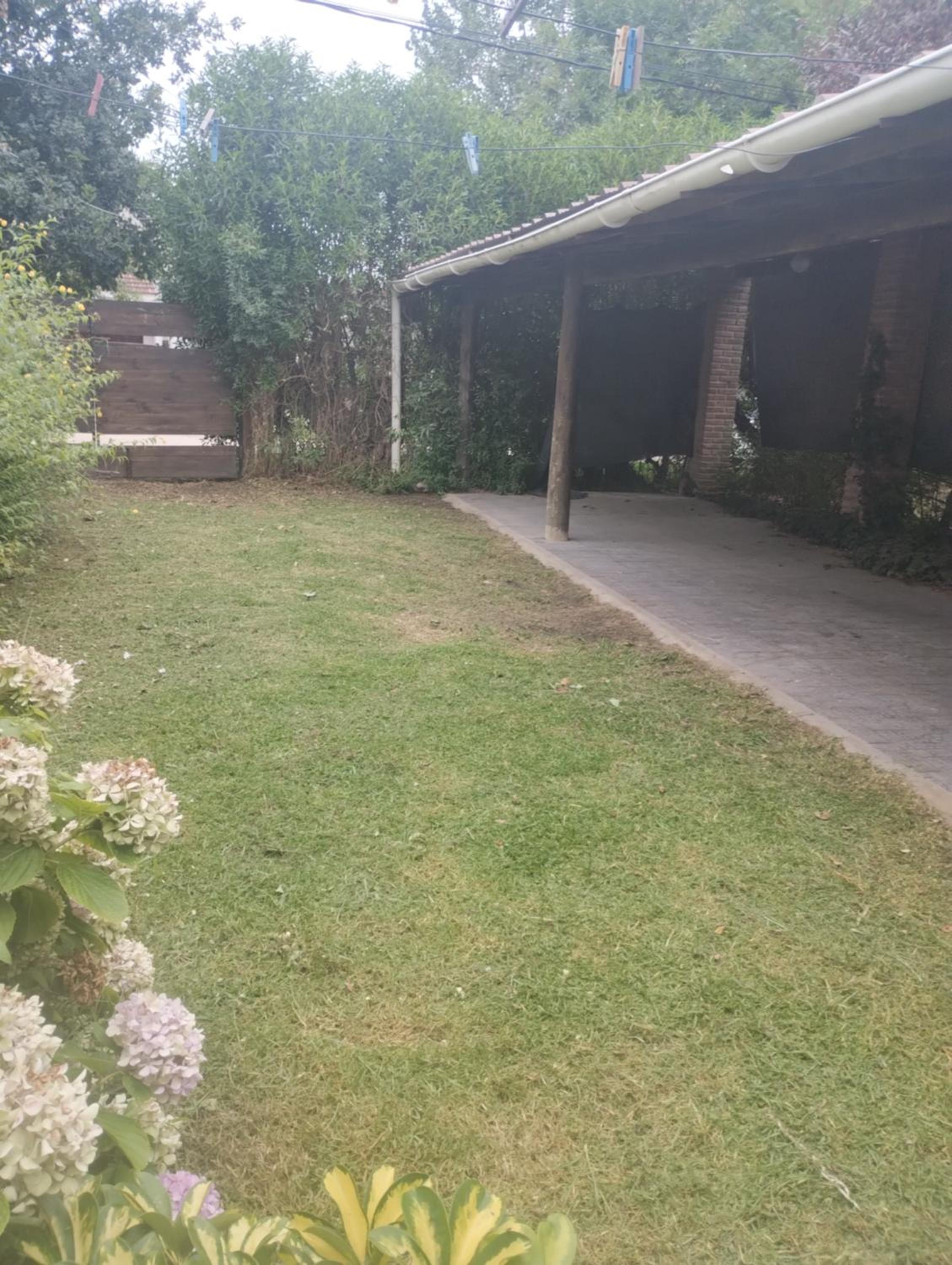 Two-Bedroom House photo 2