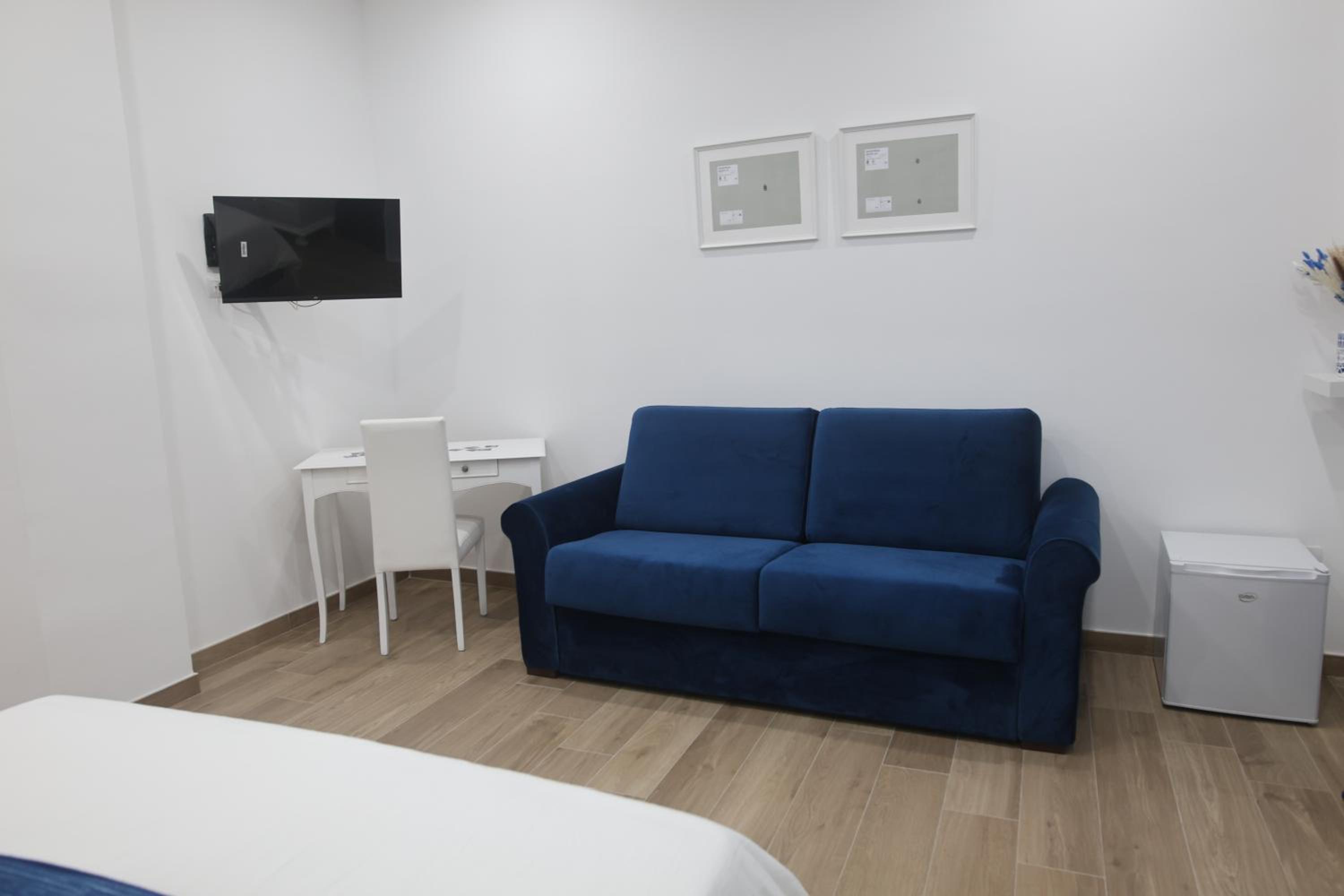 Quadruple Room with Terrace photo 3