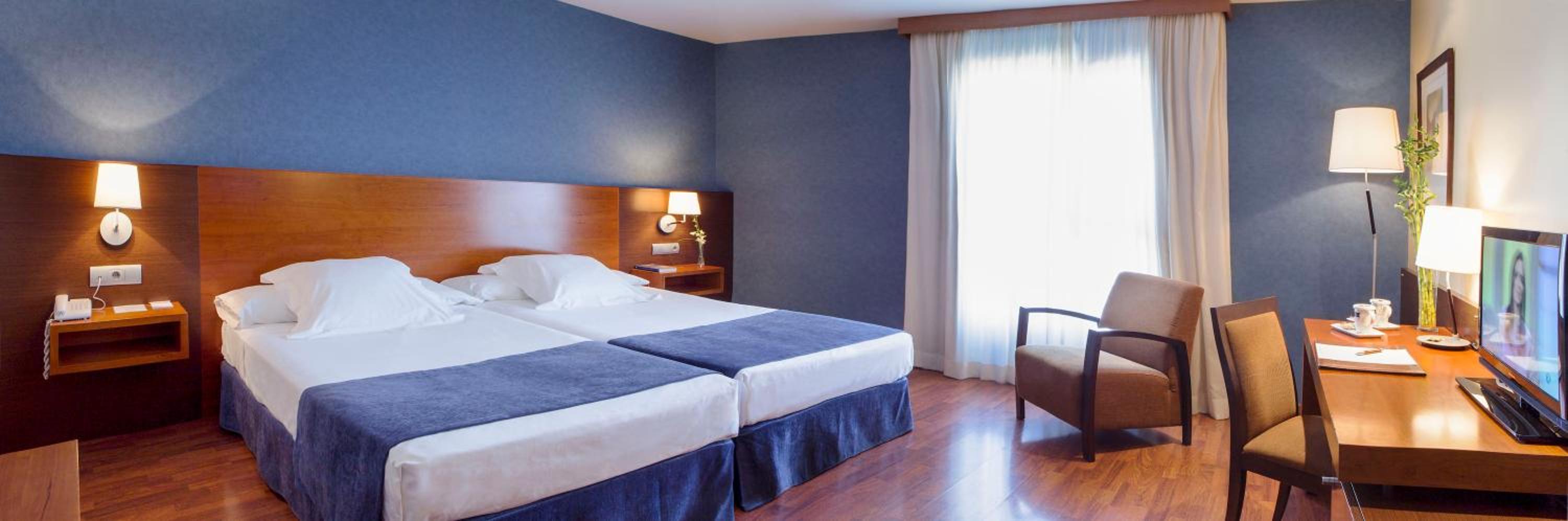 Double or Twin Room - Photo 1