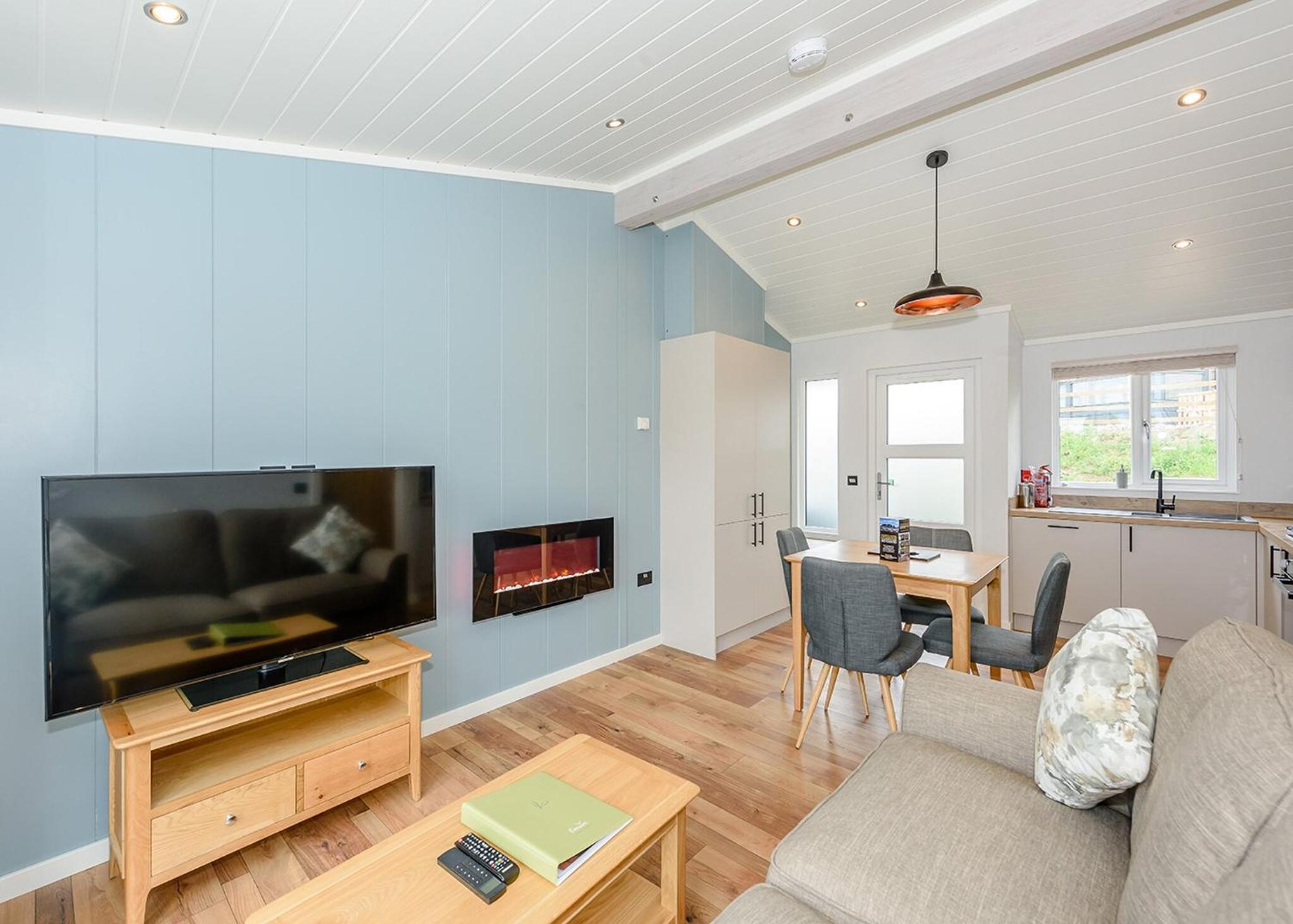 One-Bedroom House 3 photo 1
