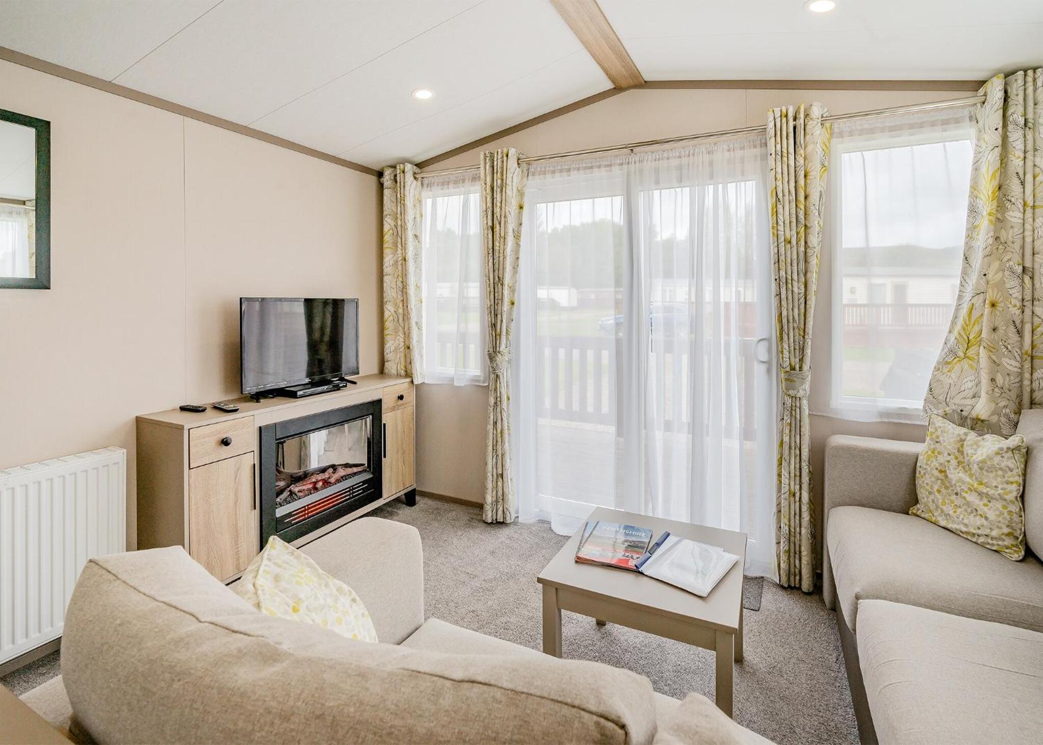 Two-Bedroom Mobile Home photo 1