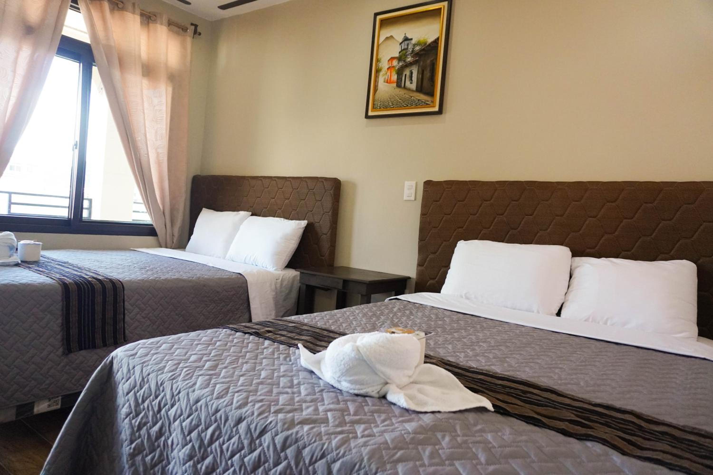 Twin Room with Private Bathroom photo 1