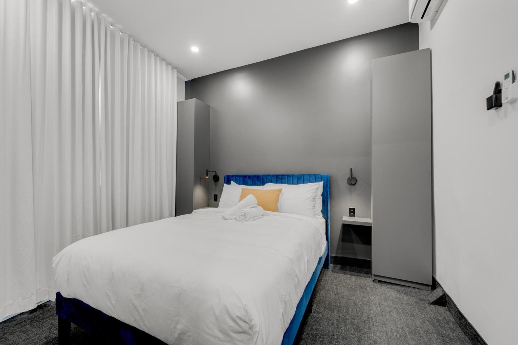 Superior Queen Room