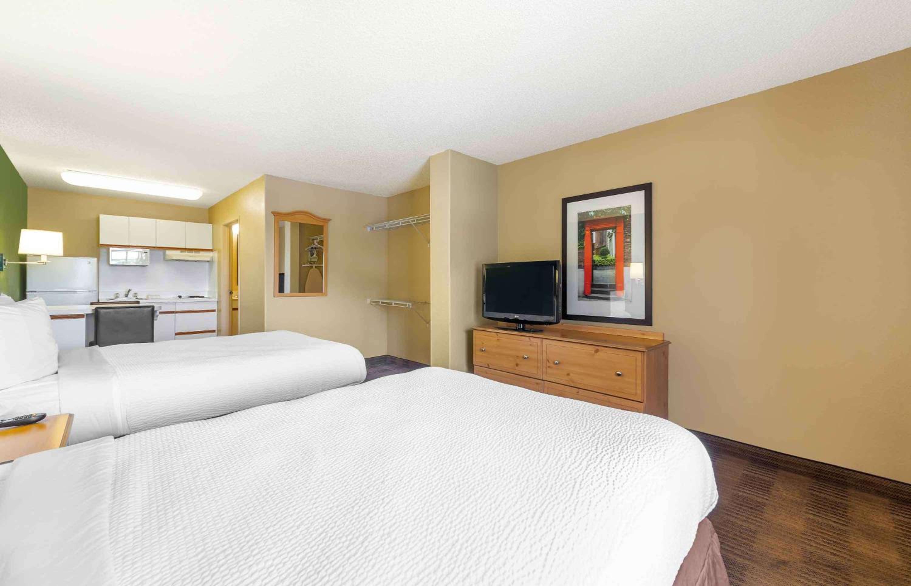 Studio with 2 Double Beds - Non-Smoking - Photo 11