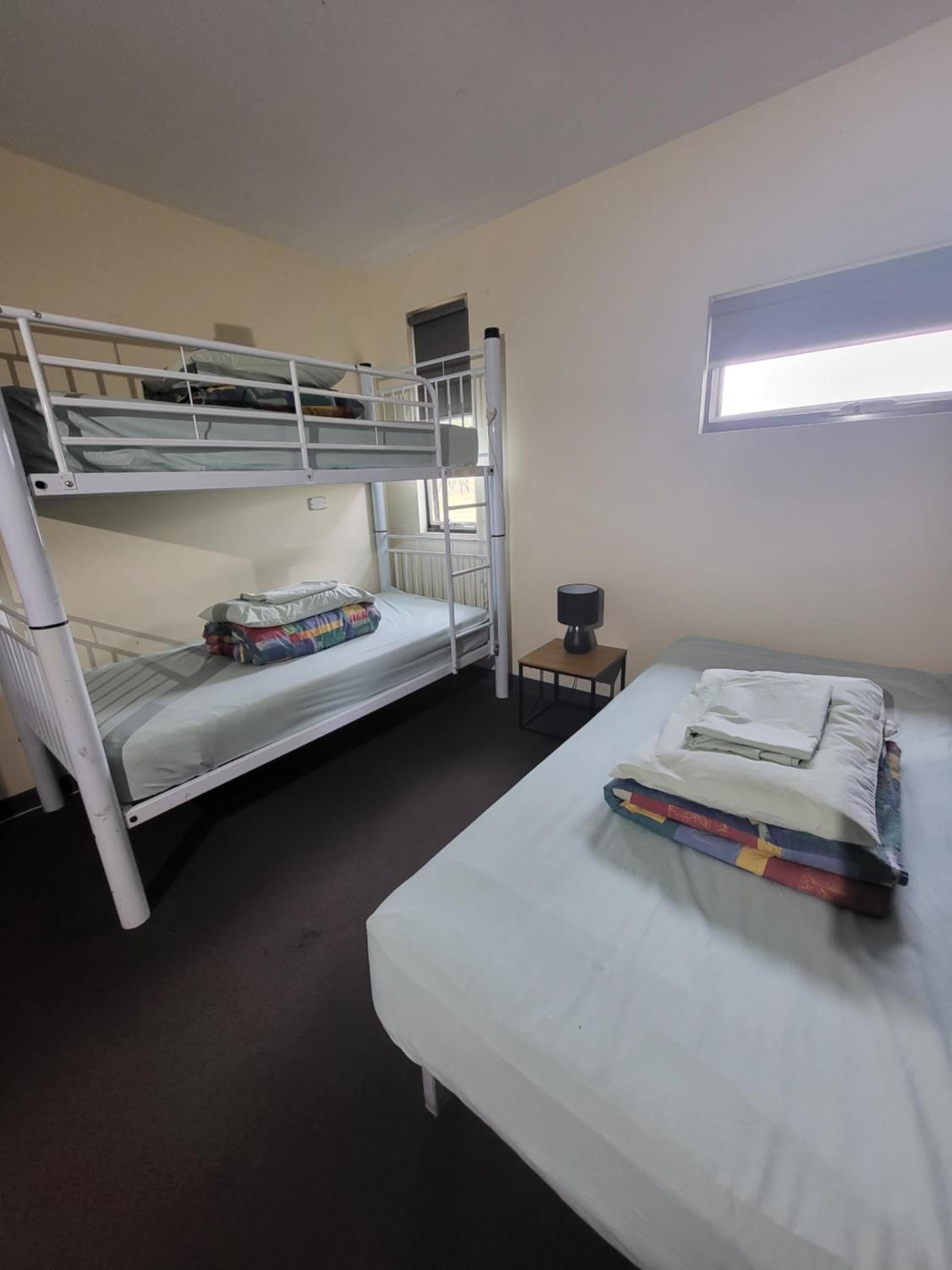 Basic Triple Room photo 2