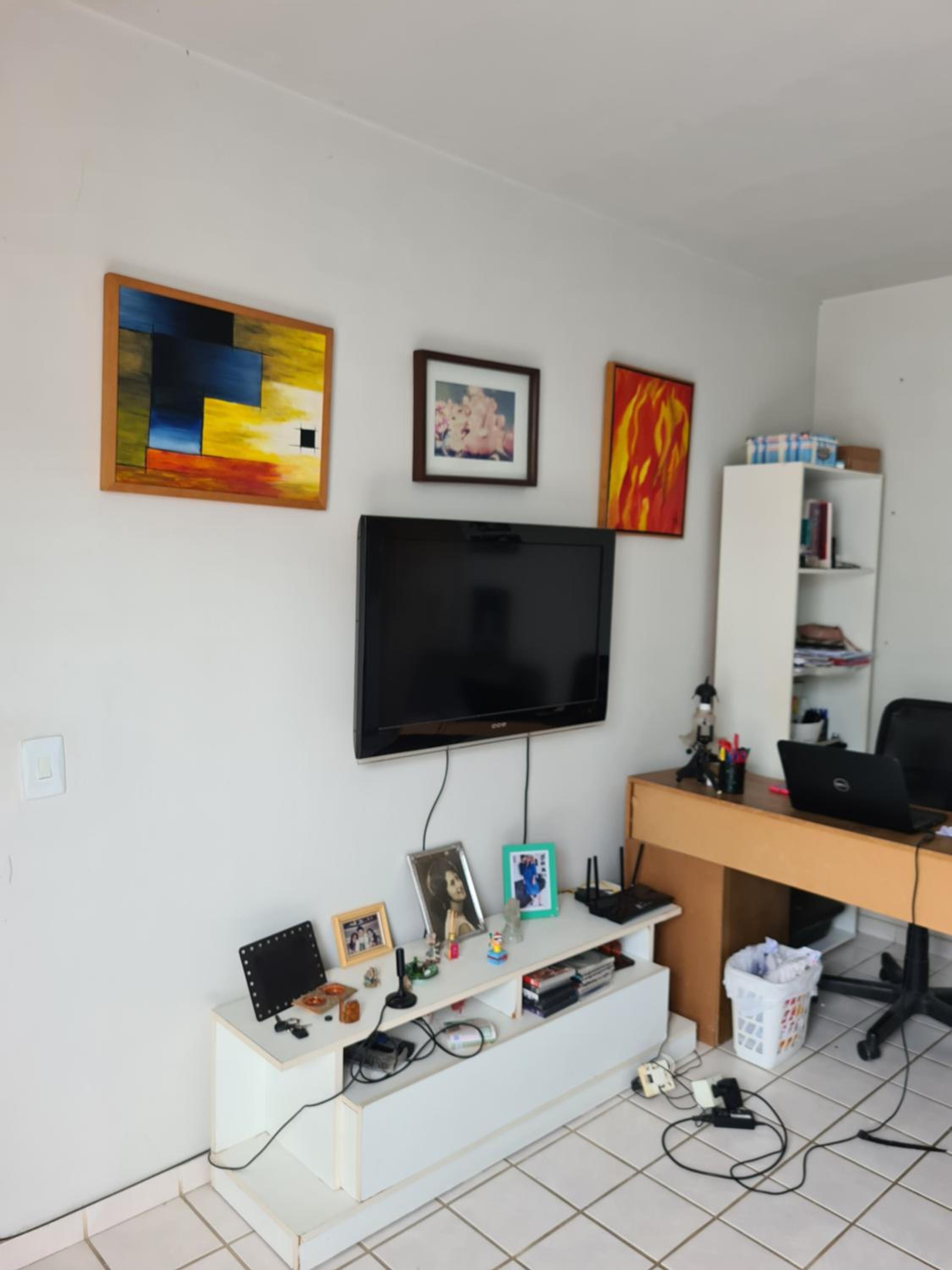 Three-Bedroom Apartment photo 3