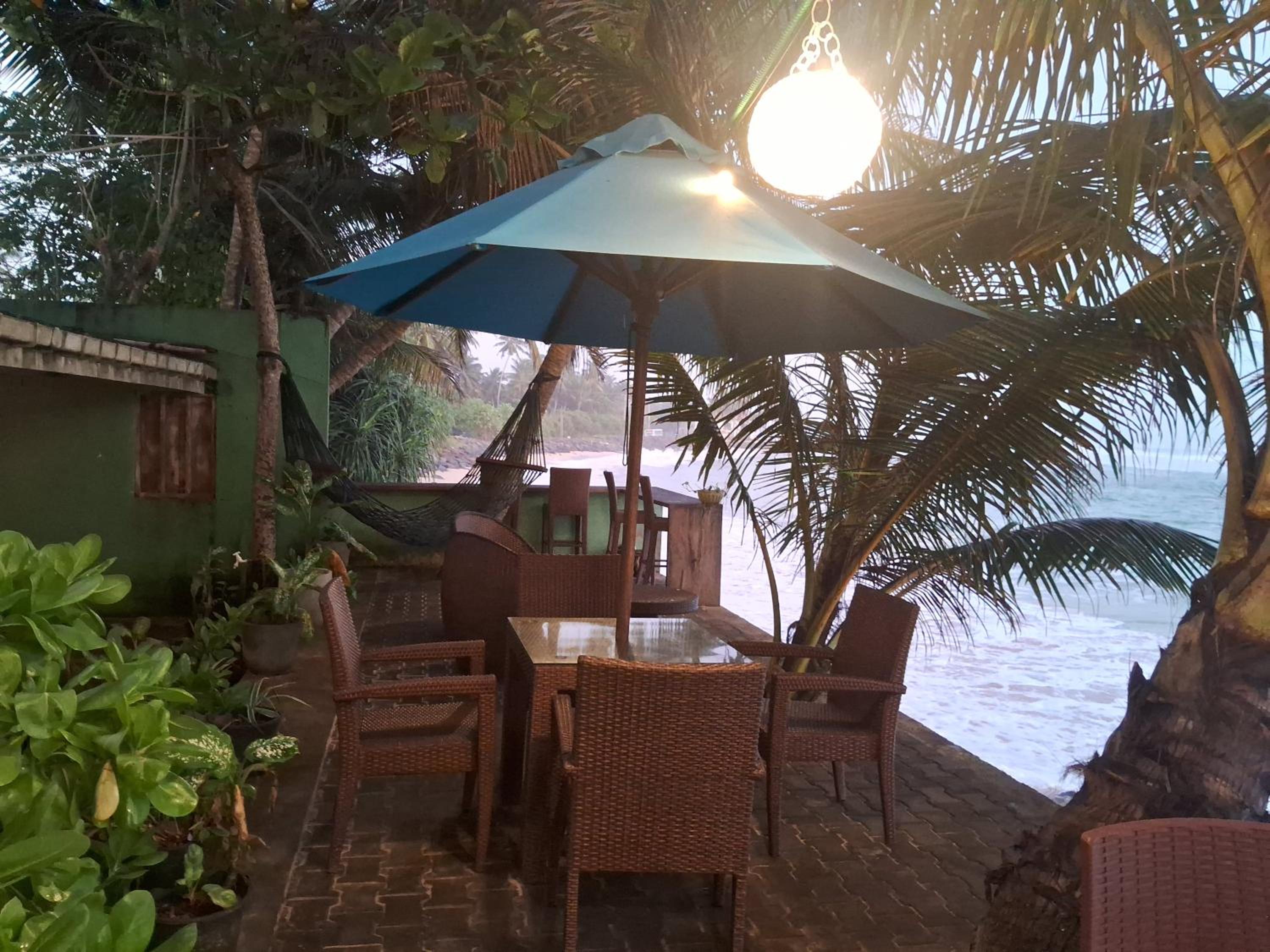 Deluxe Double Room with Sea View - Photo 14