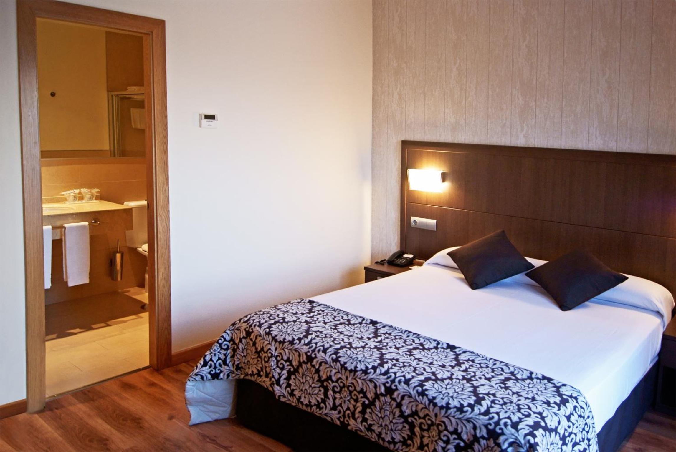 Habitación Doble o con Dos Camas
