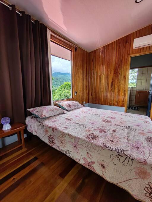 Three-Bedroom Villa photo 1