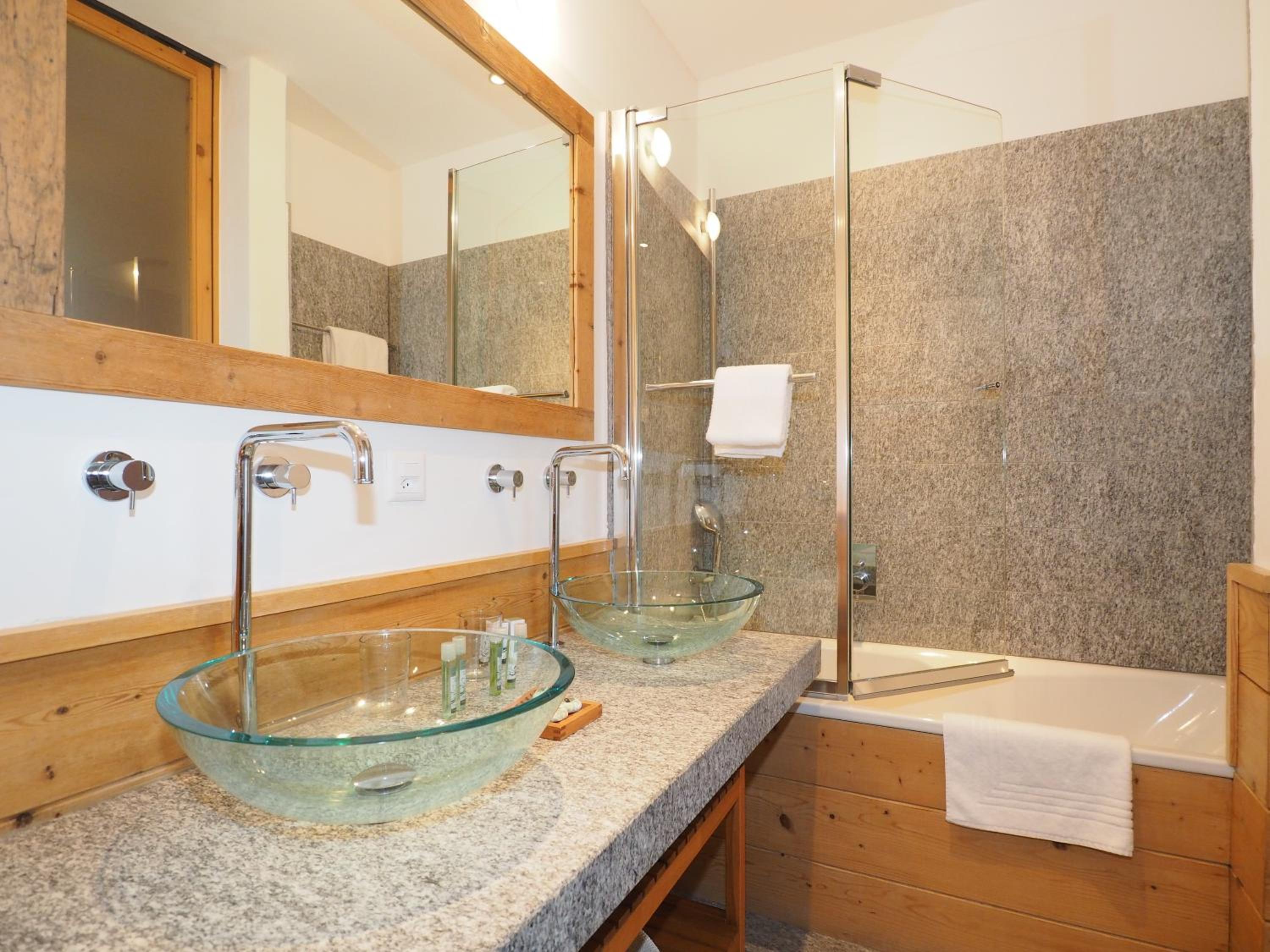 Budget One-Bedroom Apartment photo 3