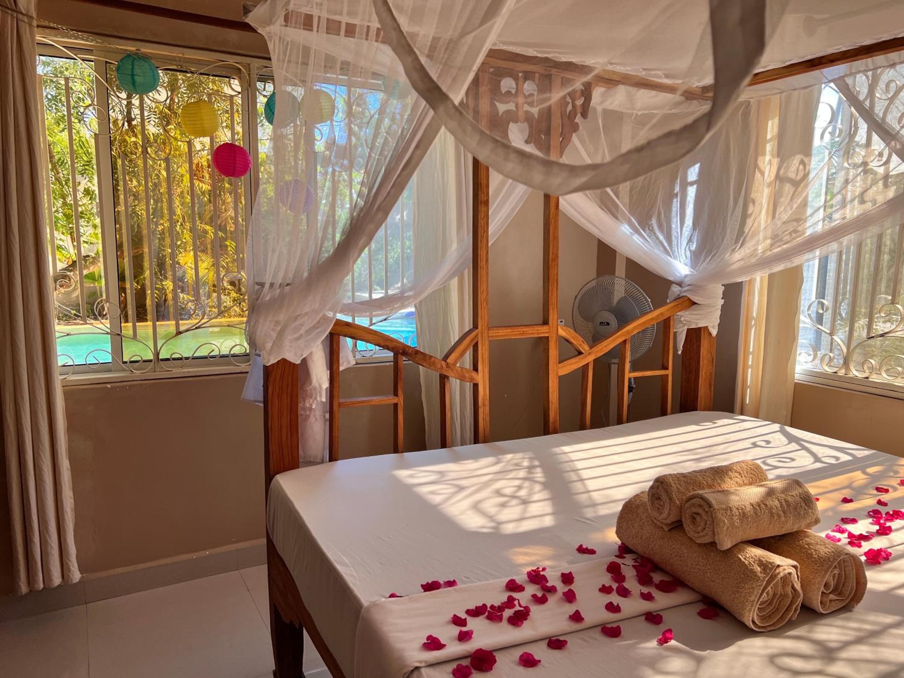 Double Room with Pool View photo 1