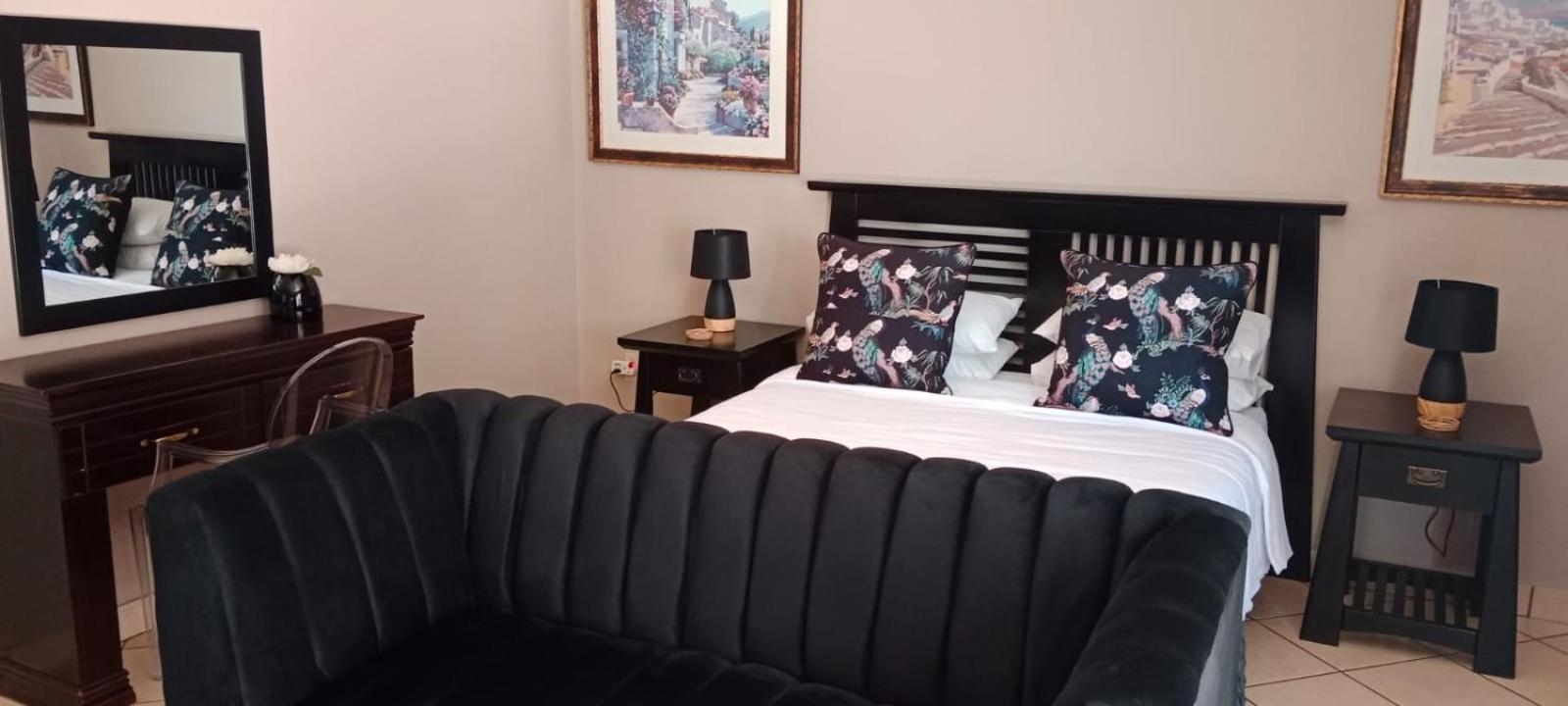 Standard Suite photo 1