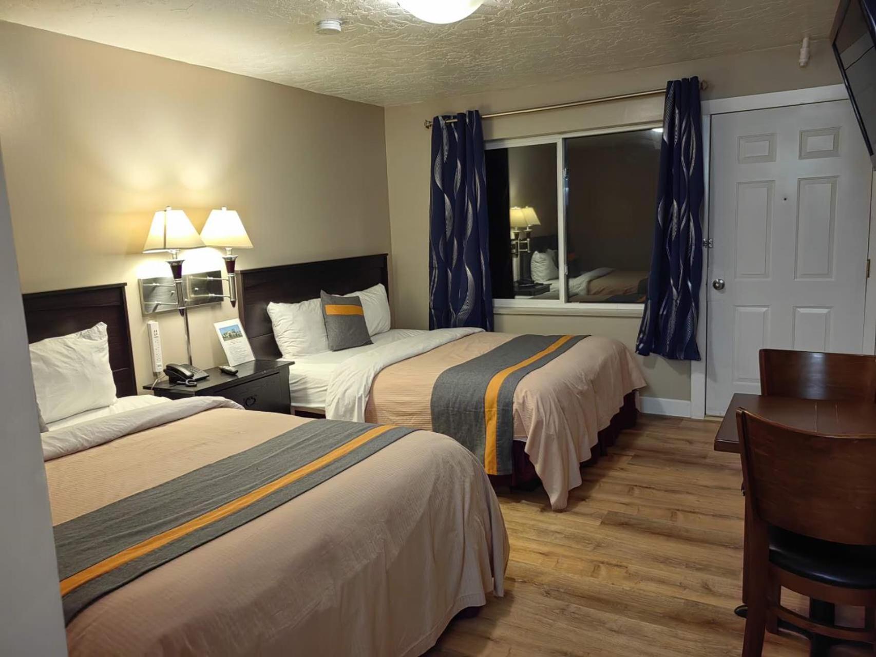 Budget Double Room photo 1