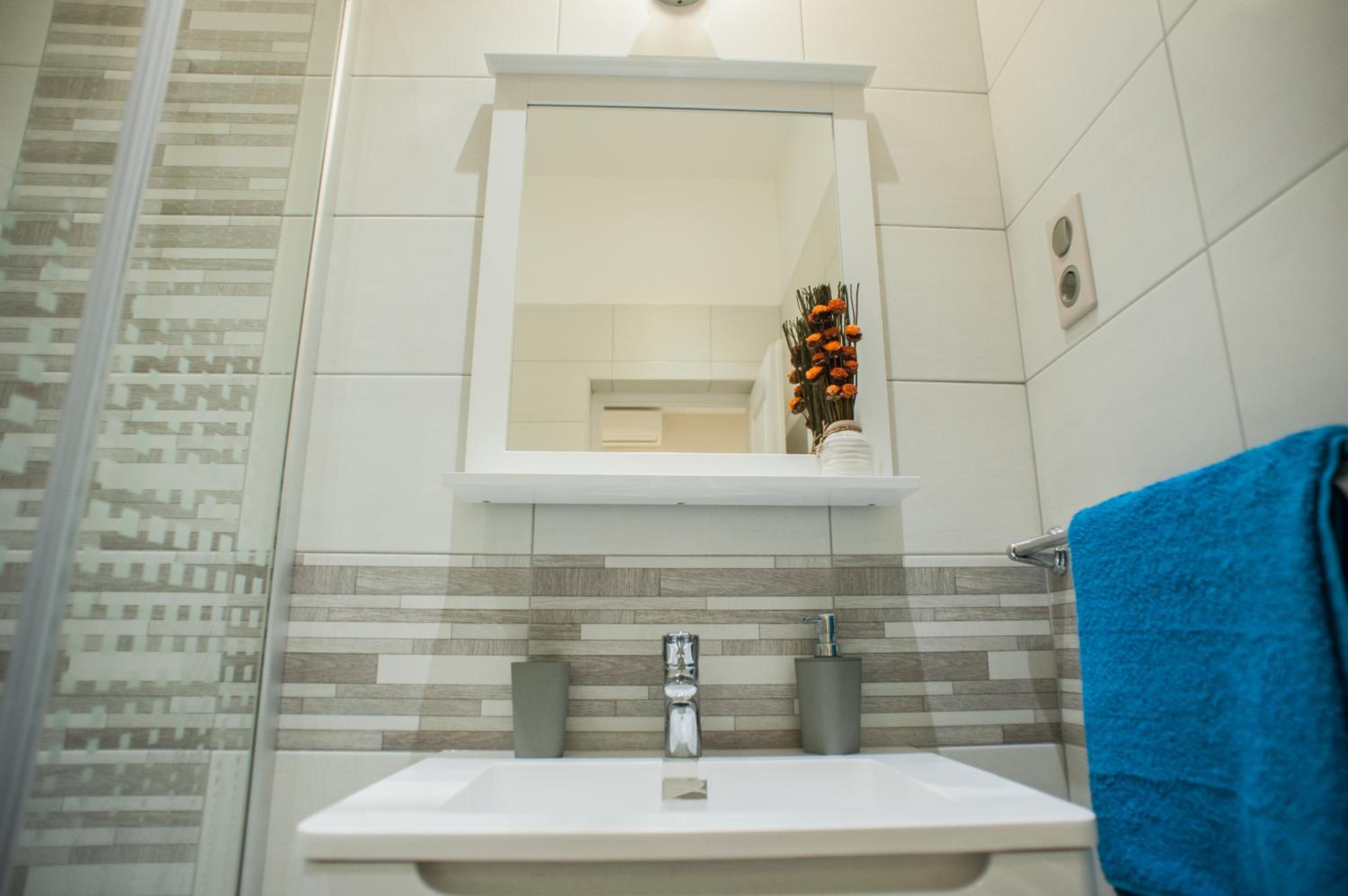 Superior Apartment - Photo 14