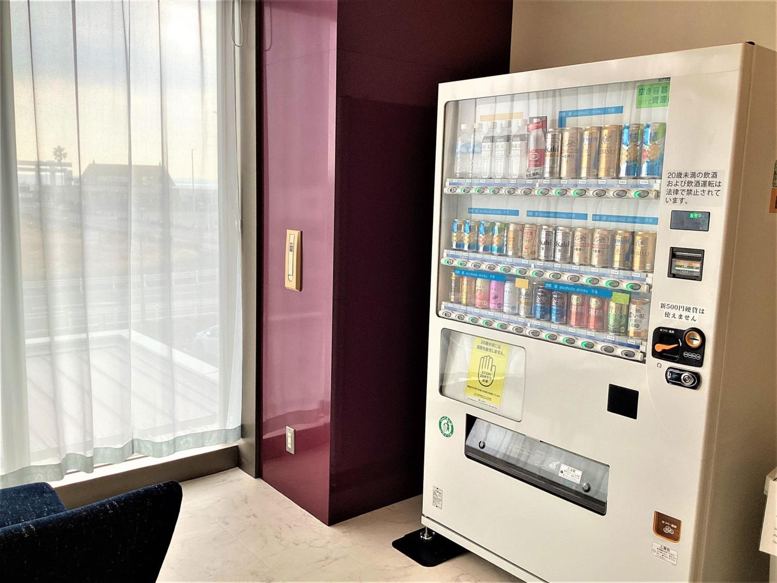 Single Room - Smoking photo 2
