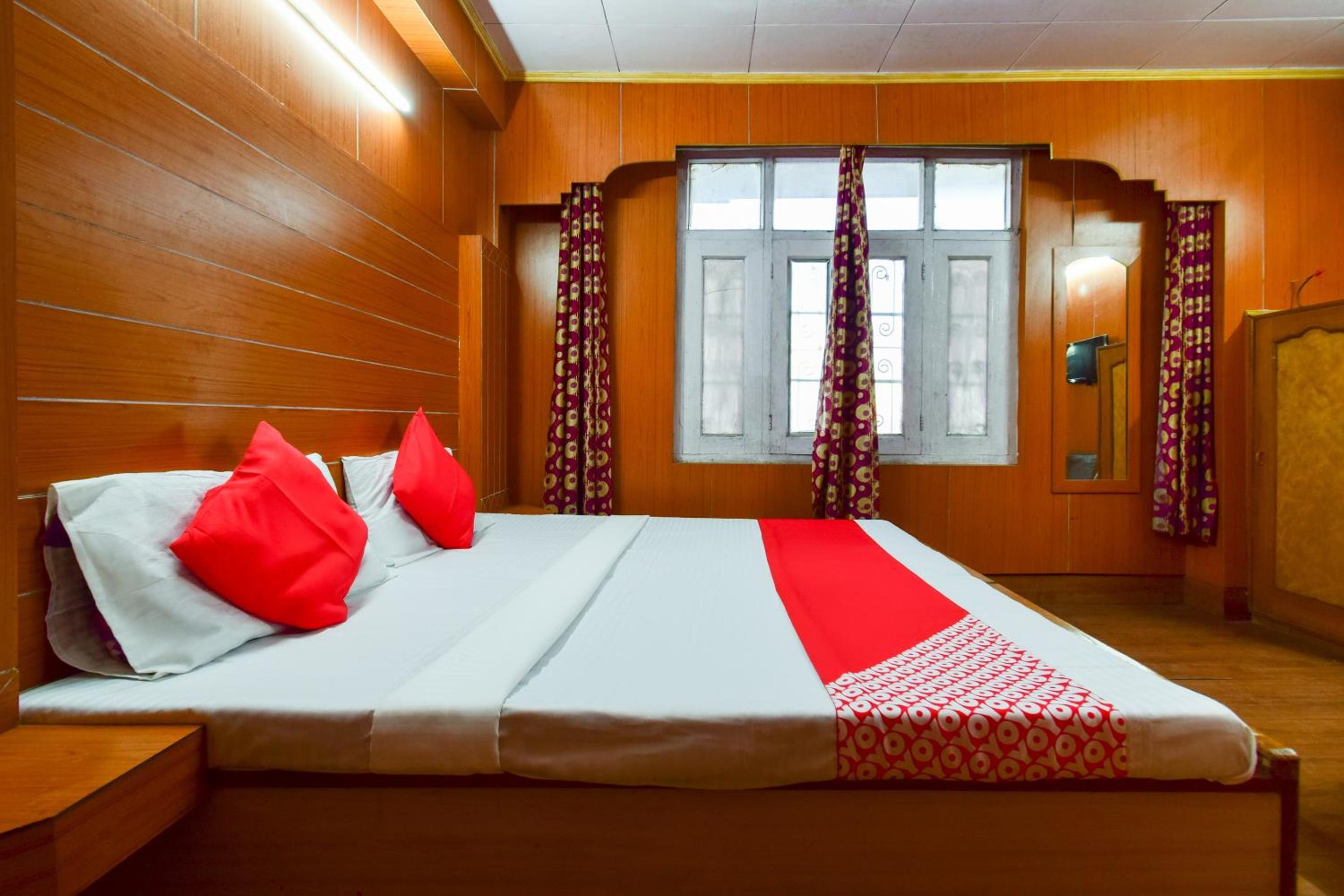 Classic Triple Room