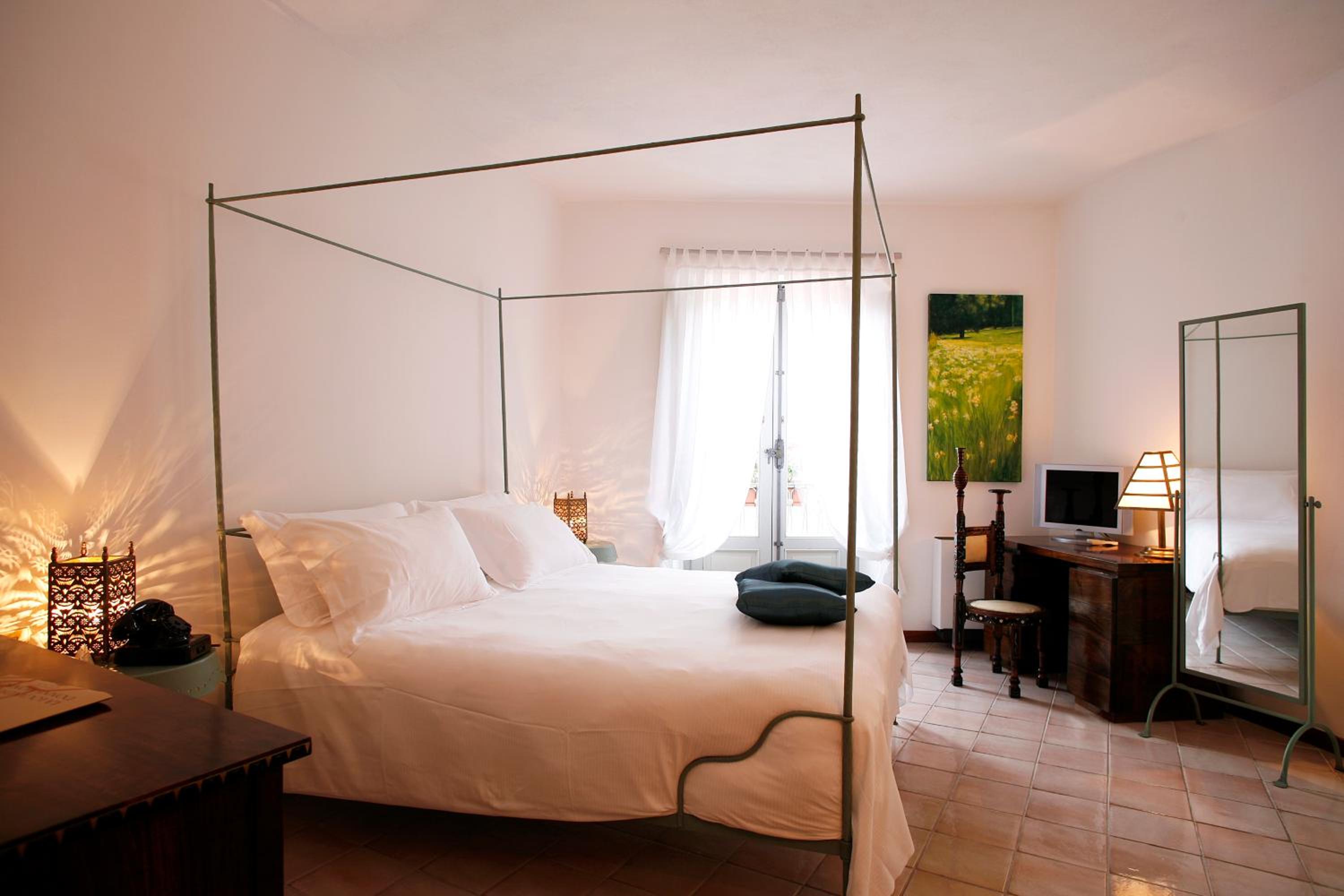 Suite - Photo 2