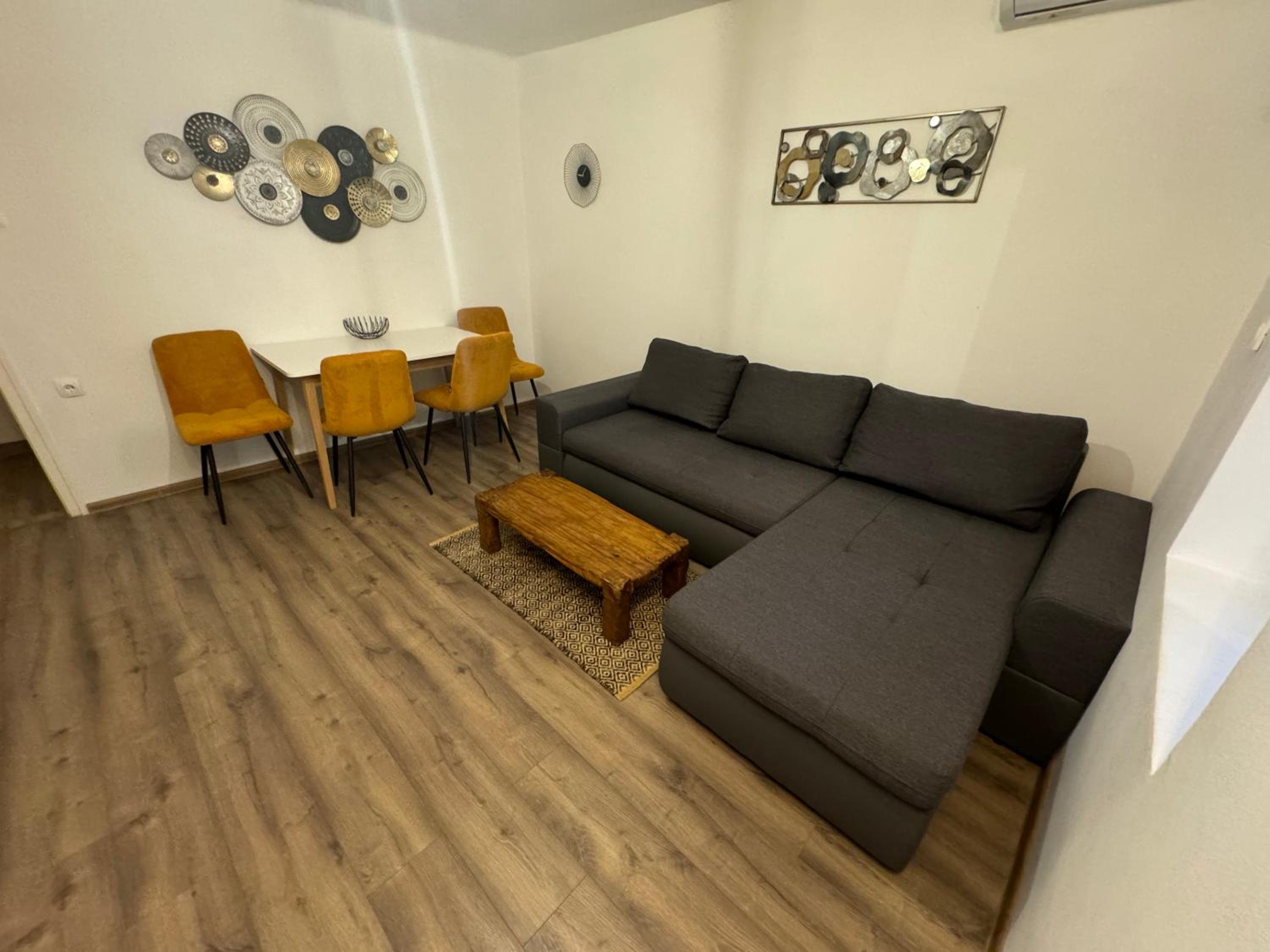Apartment with Terrace photo 1