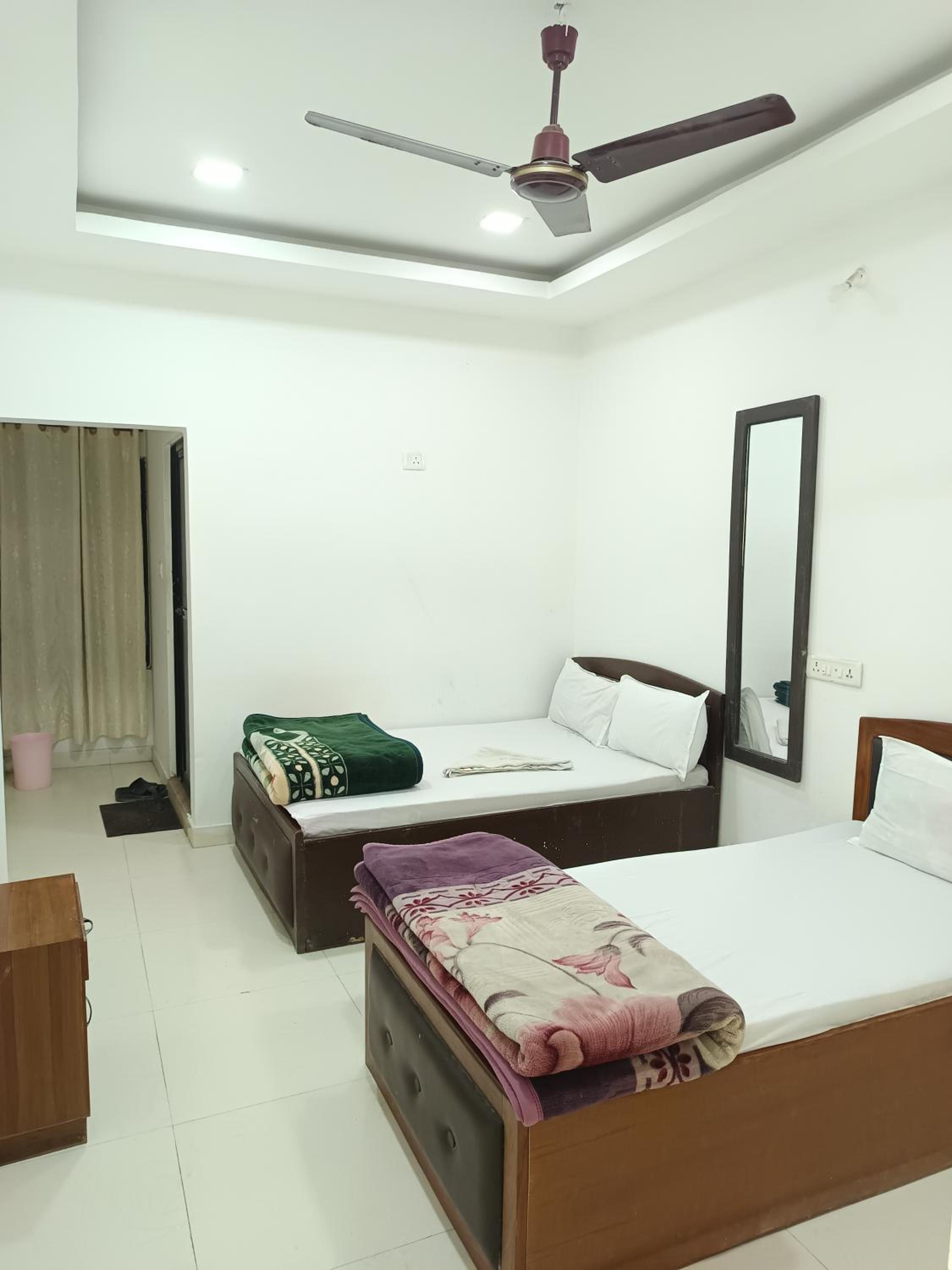 Double Room With Private Bathroom photo 1