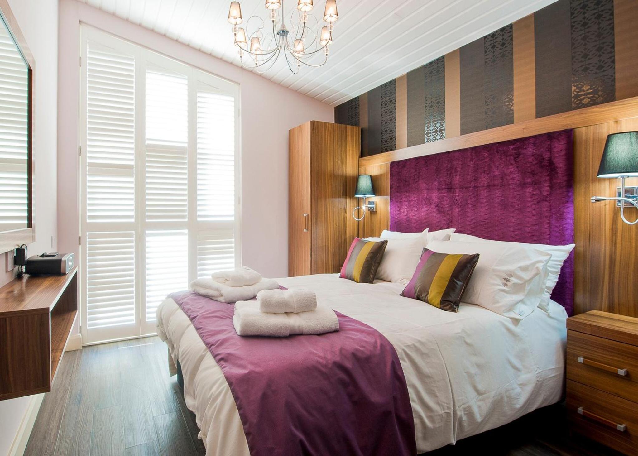 Three-Bedroom Chalet photo 1