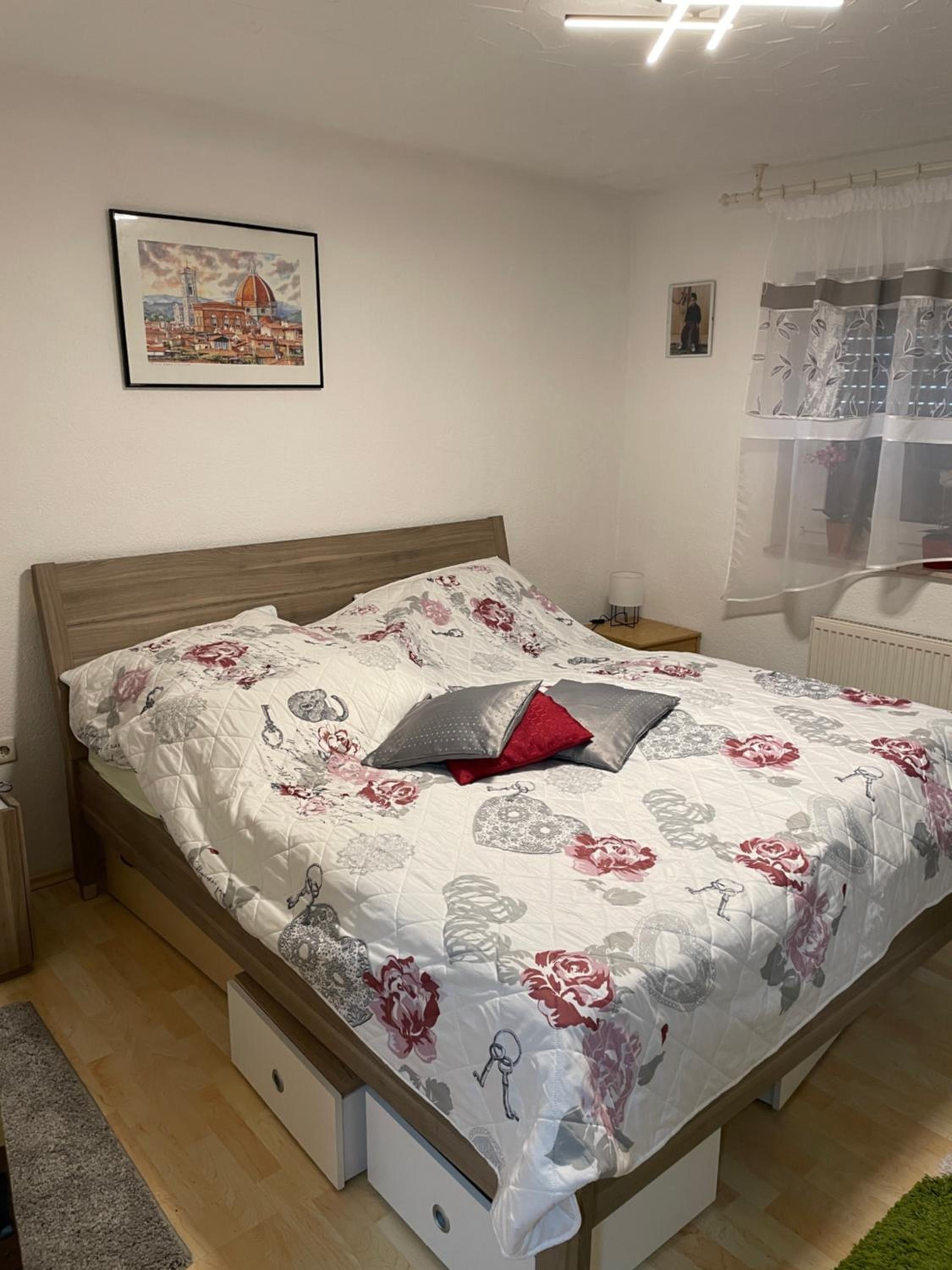 One-Bedroom Apartment photo 3