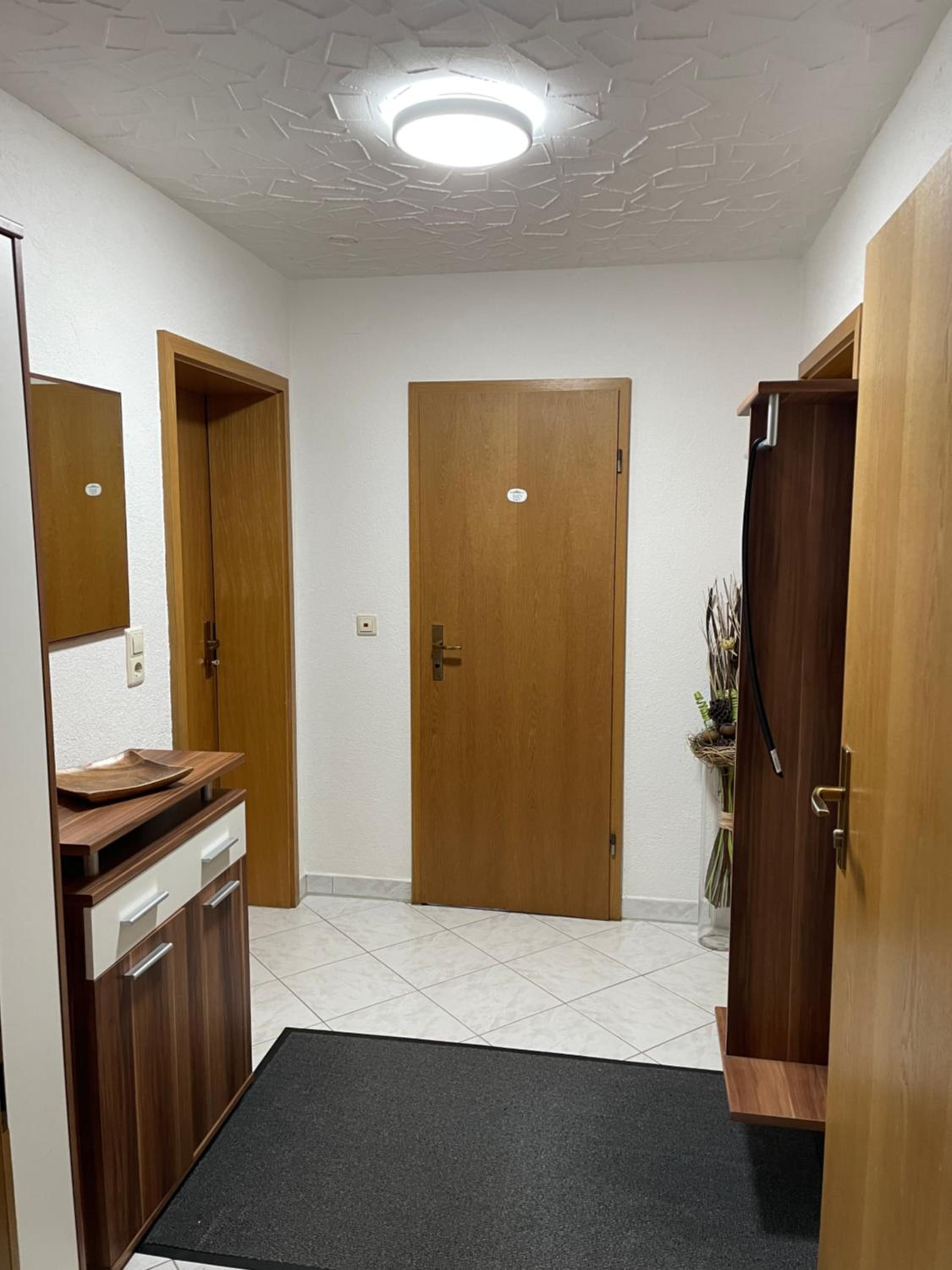 One-Bedroom Apartment photo 3